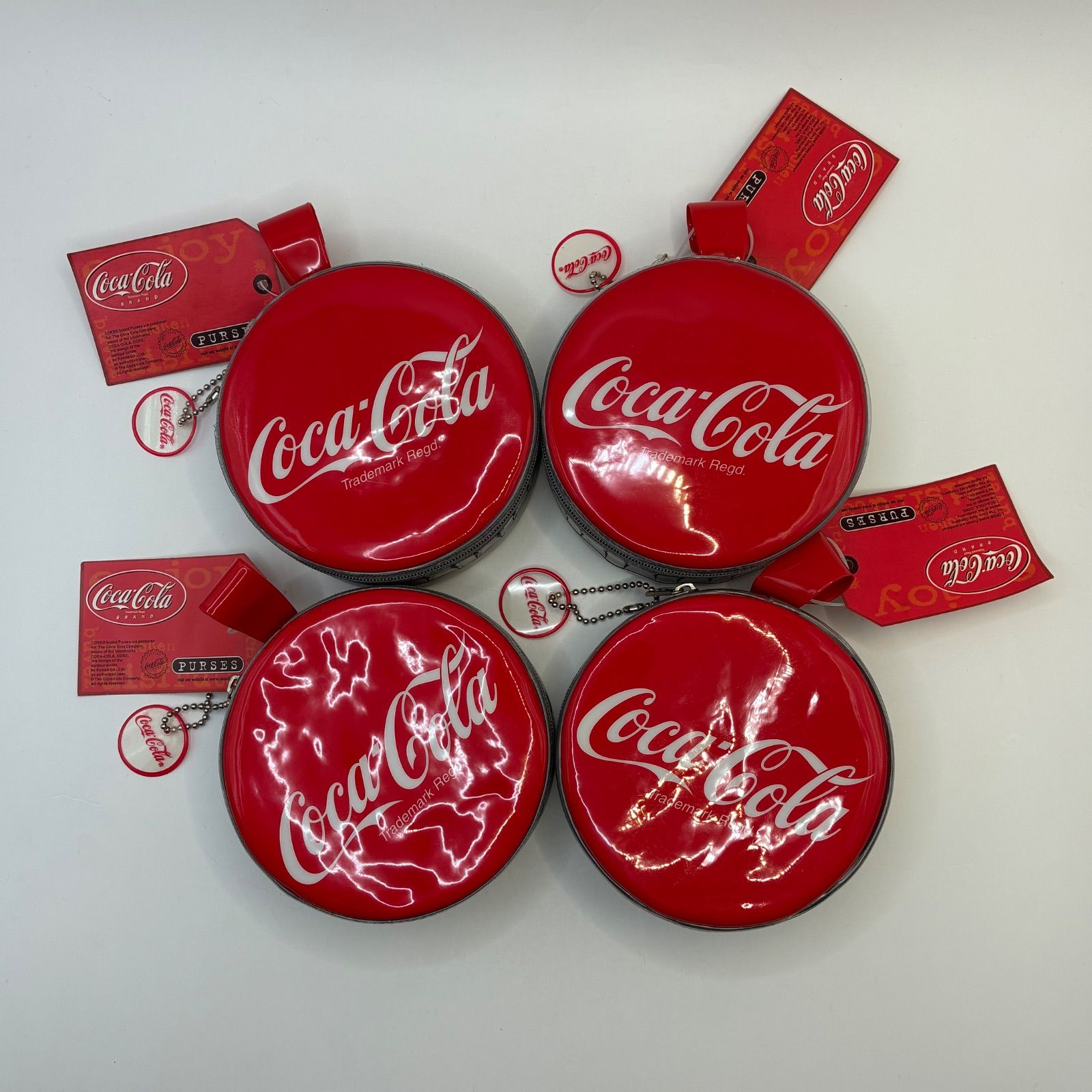 Coca-Cola コカコーラ ボトルキャップスタイルポーチ ミラー付き 4個