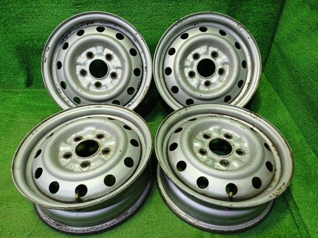 マツダ MAZDA 純正 ボンゴ SKP2L ホイール スチール シルバー 14インチ 5J 5穴 4本 114.3 99656-05040 13,976円