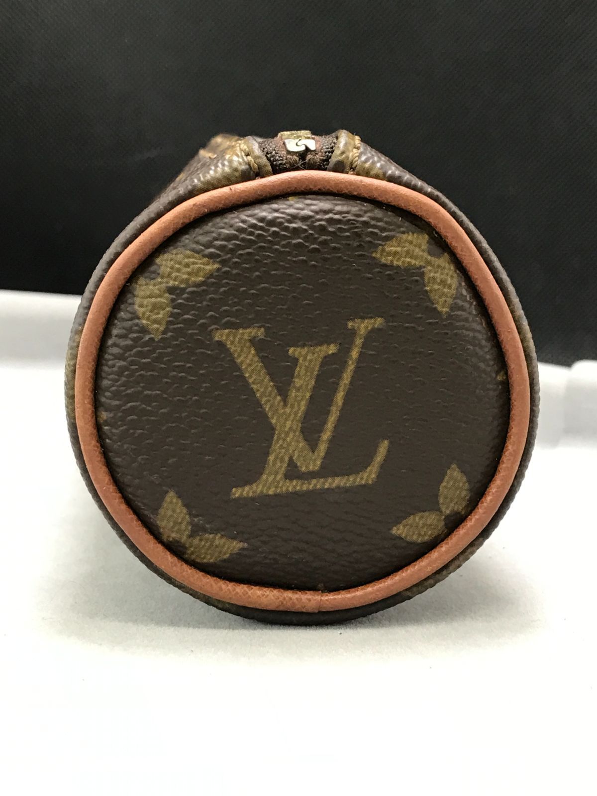LOUIS VUITTON ルイヴィトン ポーチ ペンケース トゥルースロンド