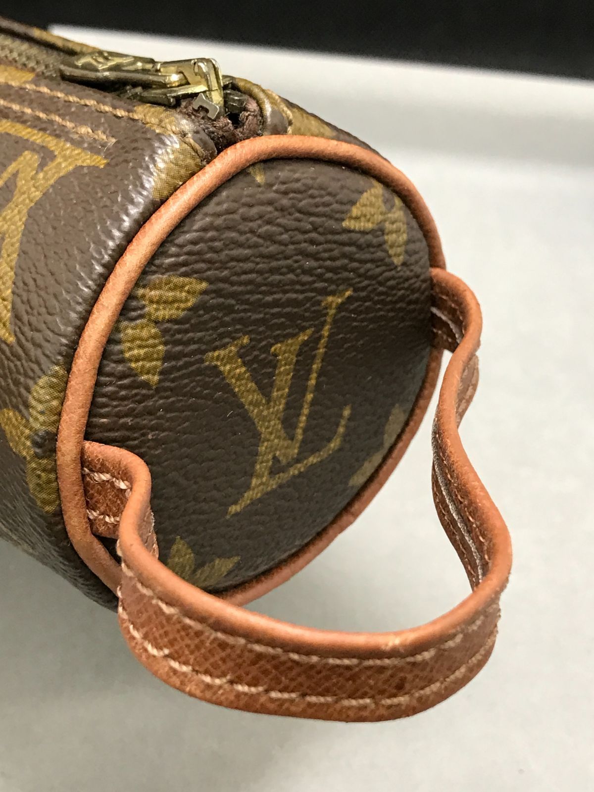 LOUIS VUITTON ルイヴィトン ポーチ ペンケース トゥルースロンド