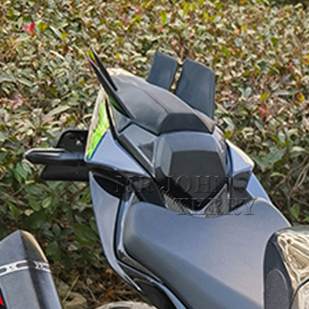 カワサキ Ninja ZX-6R 2024-2026 用 パッセンジャーピリオンリアシート