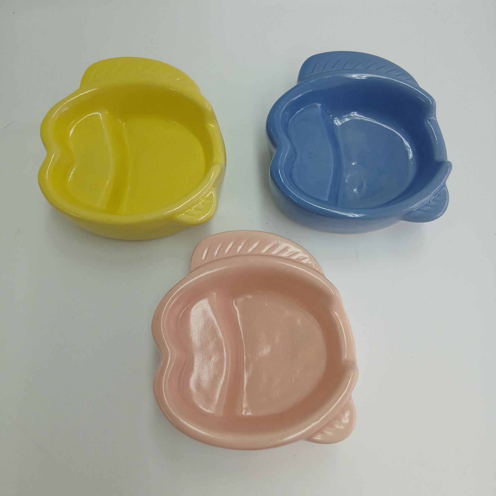昭和レトロ 魚の灰皿 陶器製3個セット／K-0724S - メルカリ