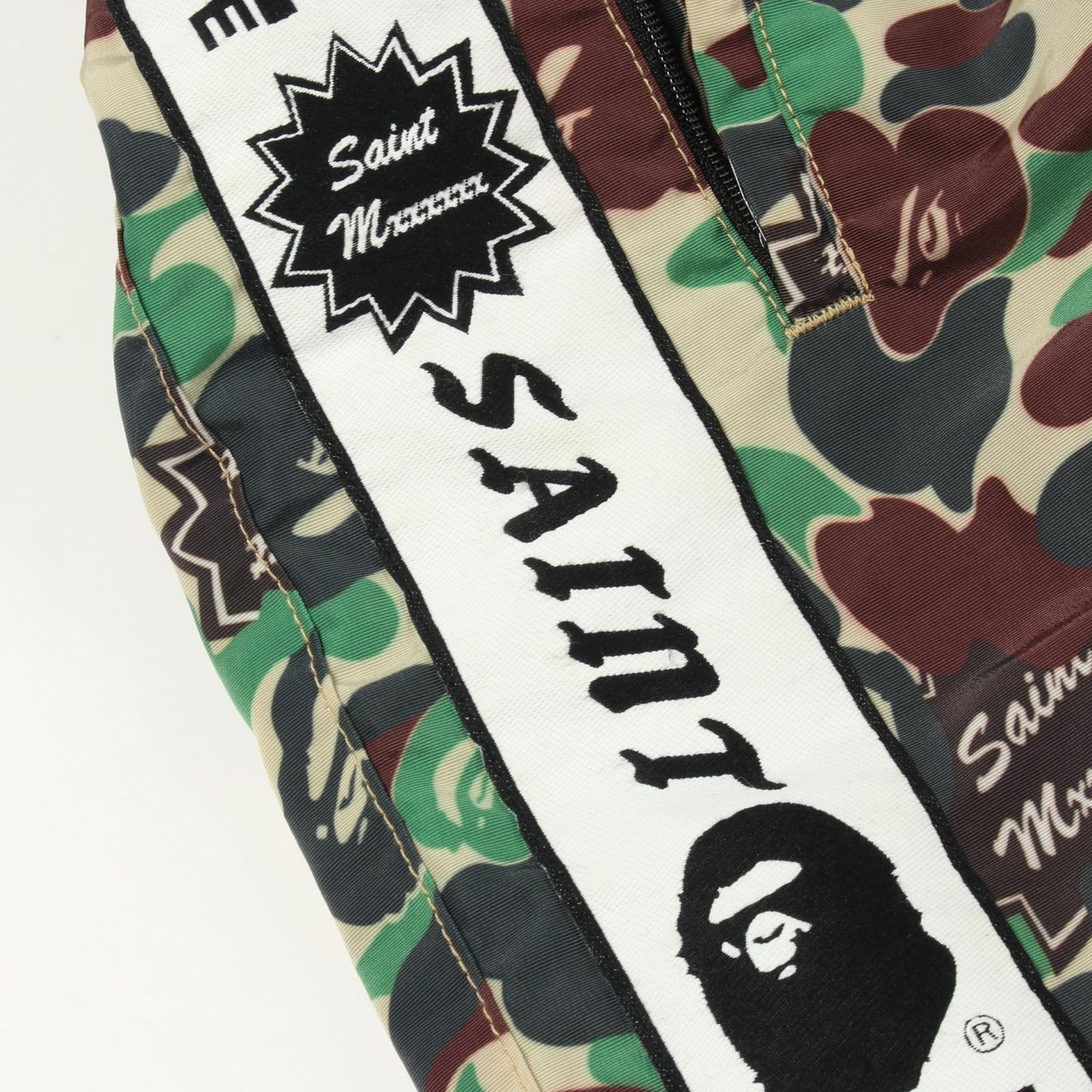 アベイシングエイプ A BATHING APE パンツ SAINT MICHAEL × A BATHING