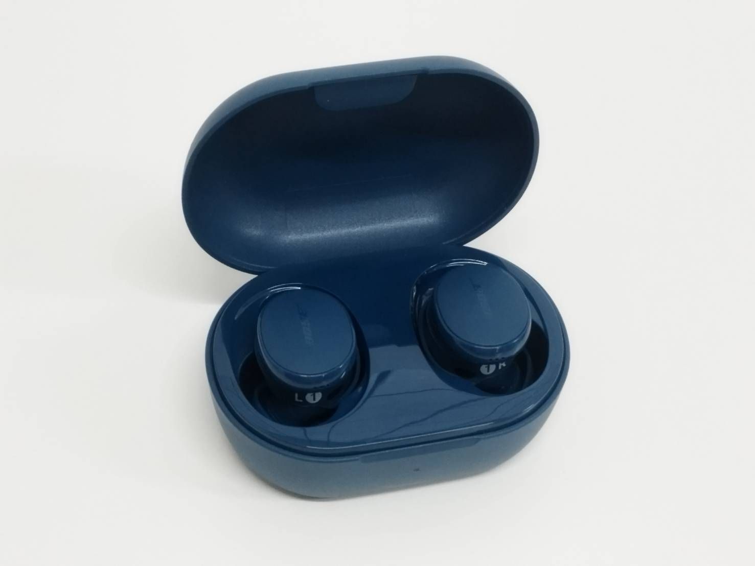 【良品】BOSE QuietComfort Earbuds/442318/ワイヤレスイヤホン/トワイライトブルー 良品】BOSE QuietComfort Earbuds/442318/ワイヤレスイヤホン