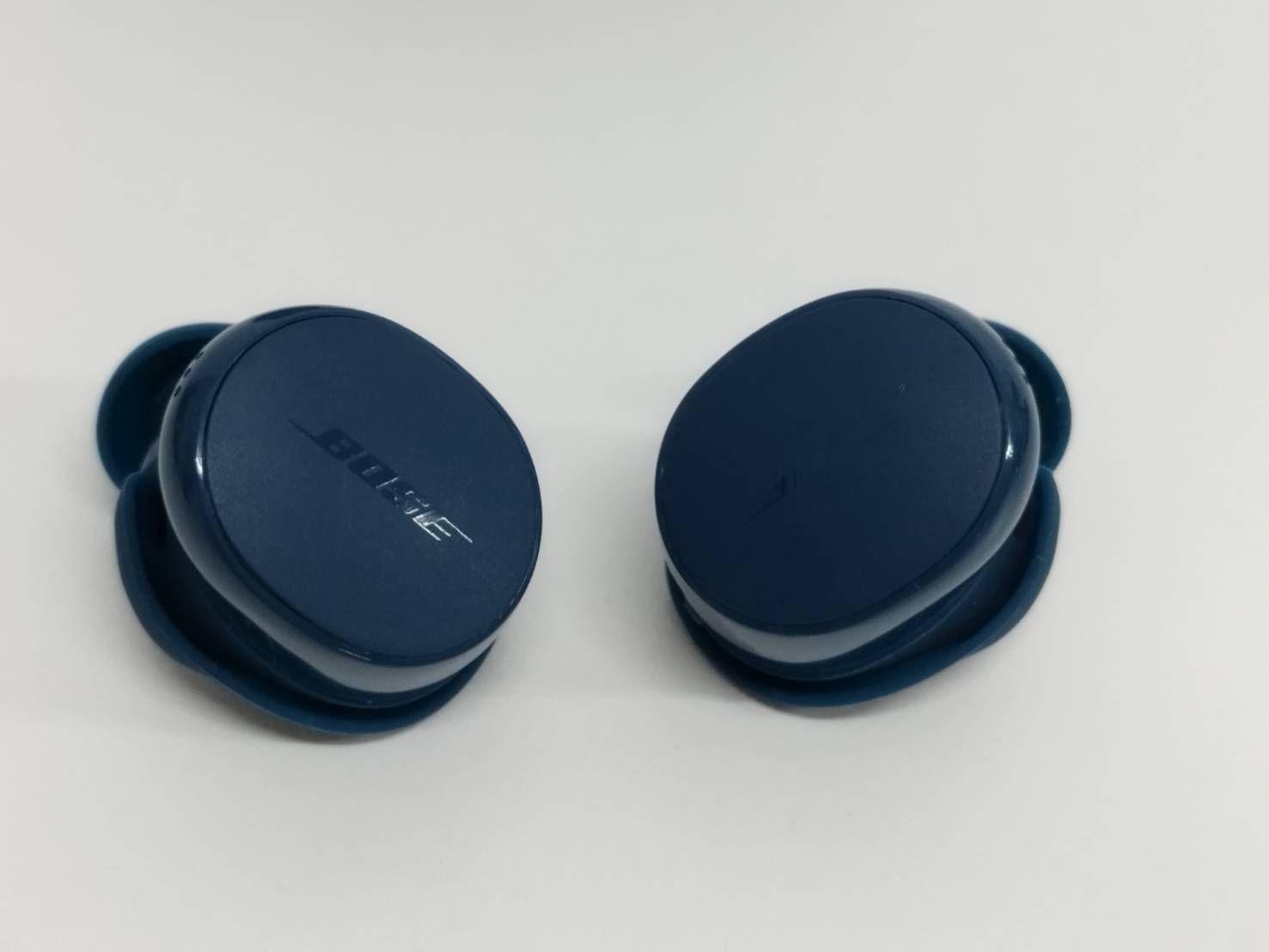 良品】BOSE QuietComfort Earbuds/442318/ワイヤレスイヤホン