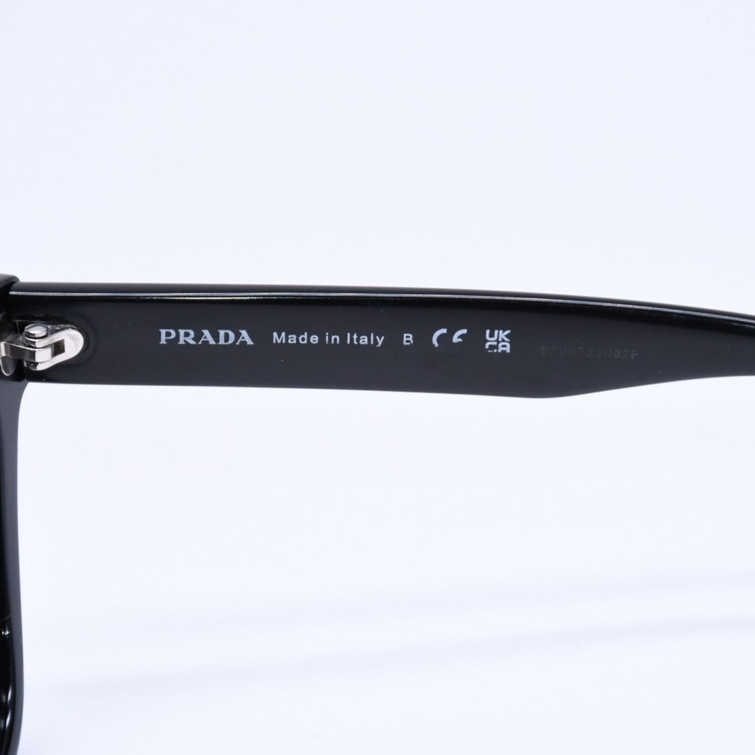 PRADA プラダ サングラス アイウェア キャットアイサングラス SPR 15V
