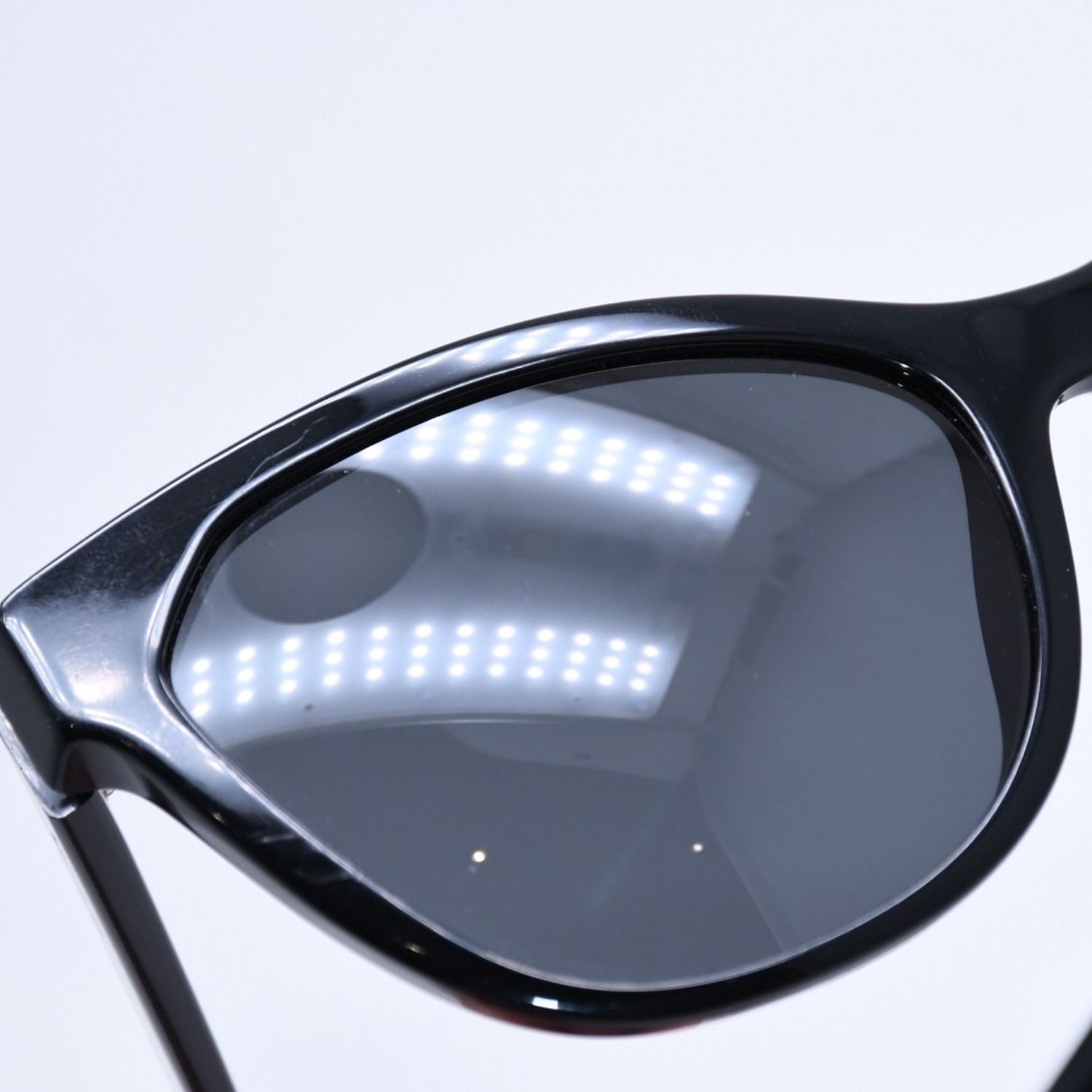 PRADA プラダ サングラス アイウェア キャットアイサングラス SPR 15V