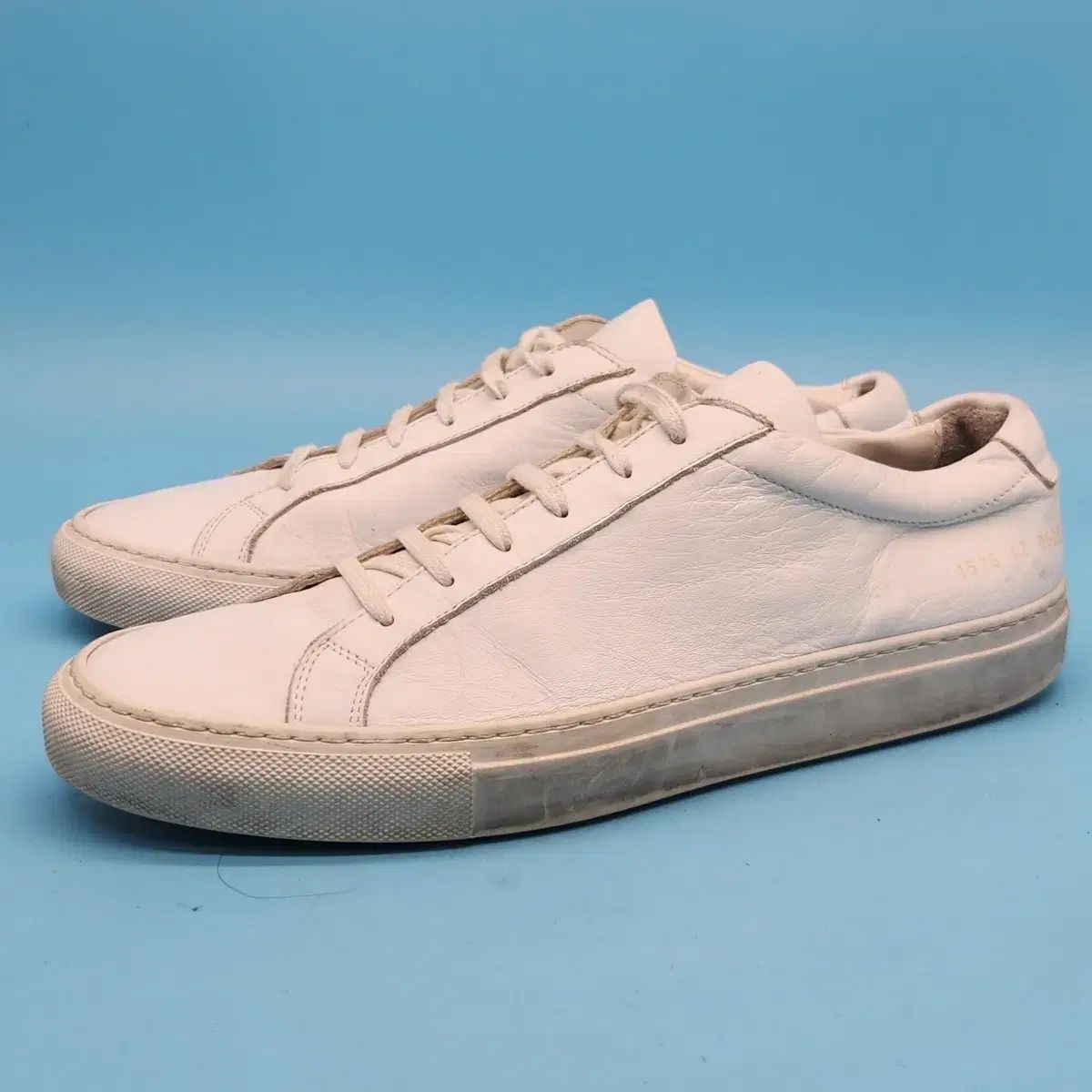 COMMON PROJECTS アキレスロー スニーカー 42 270 - メルカリ