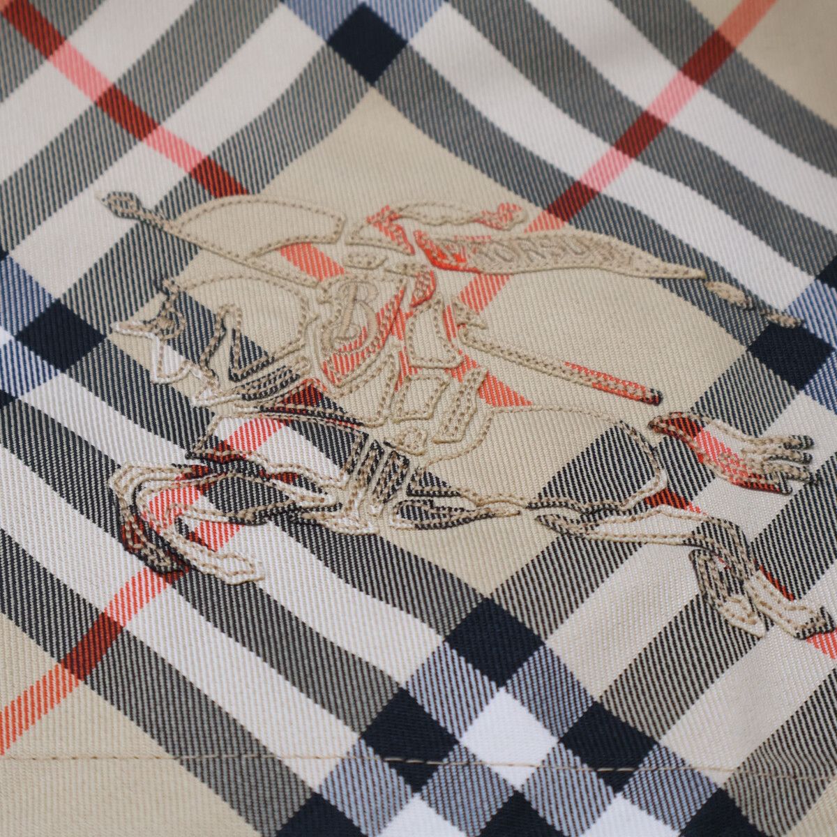 BURBERRY バーバリー 【新品/国内正規】8104112 ノバチェック