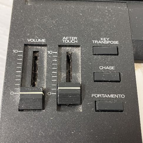 Roland ローランド シンセサイザー D-50 100V 61鍵盤 音響 ジャンク
