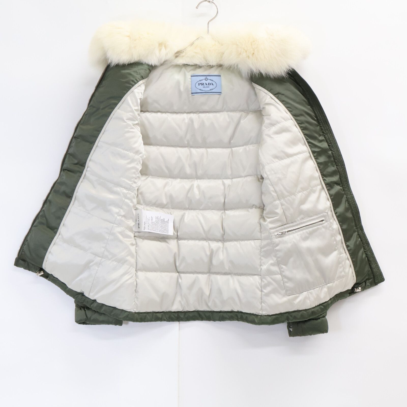 ブランド別 6110【即完売注意】プラダ PRADA ベルト付きフォックス 