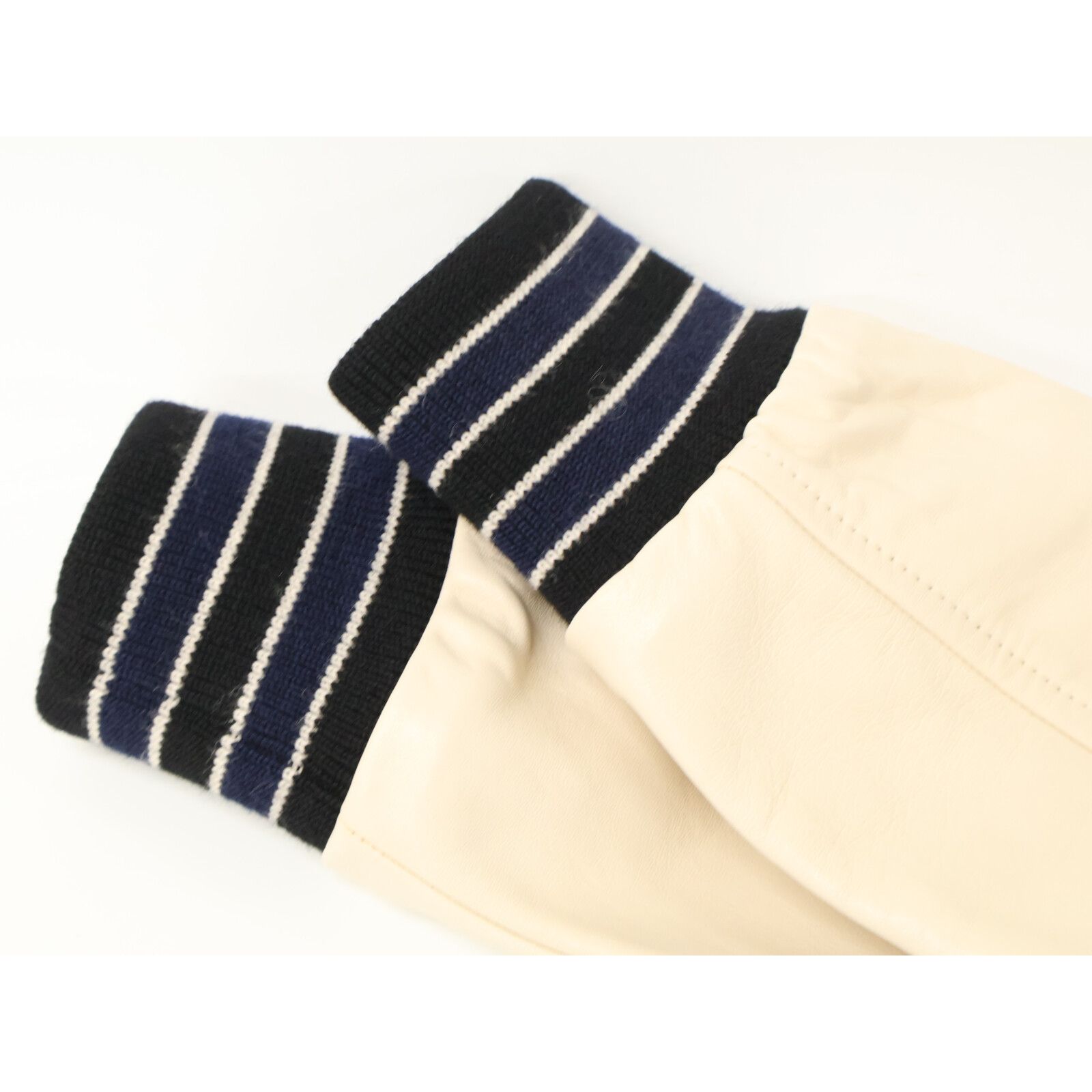 CELINE セリーヌ 【美品/国内正規】2V56D896C アームレザー切替