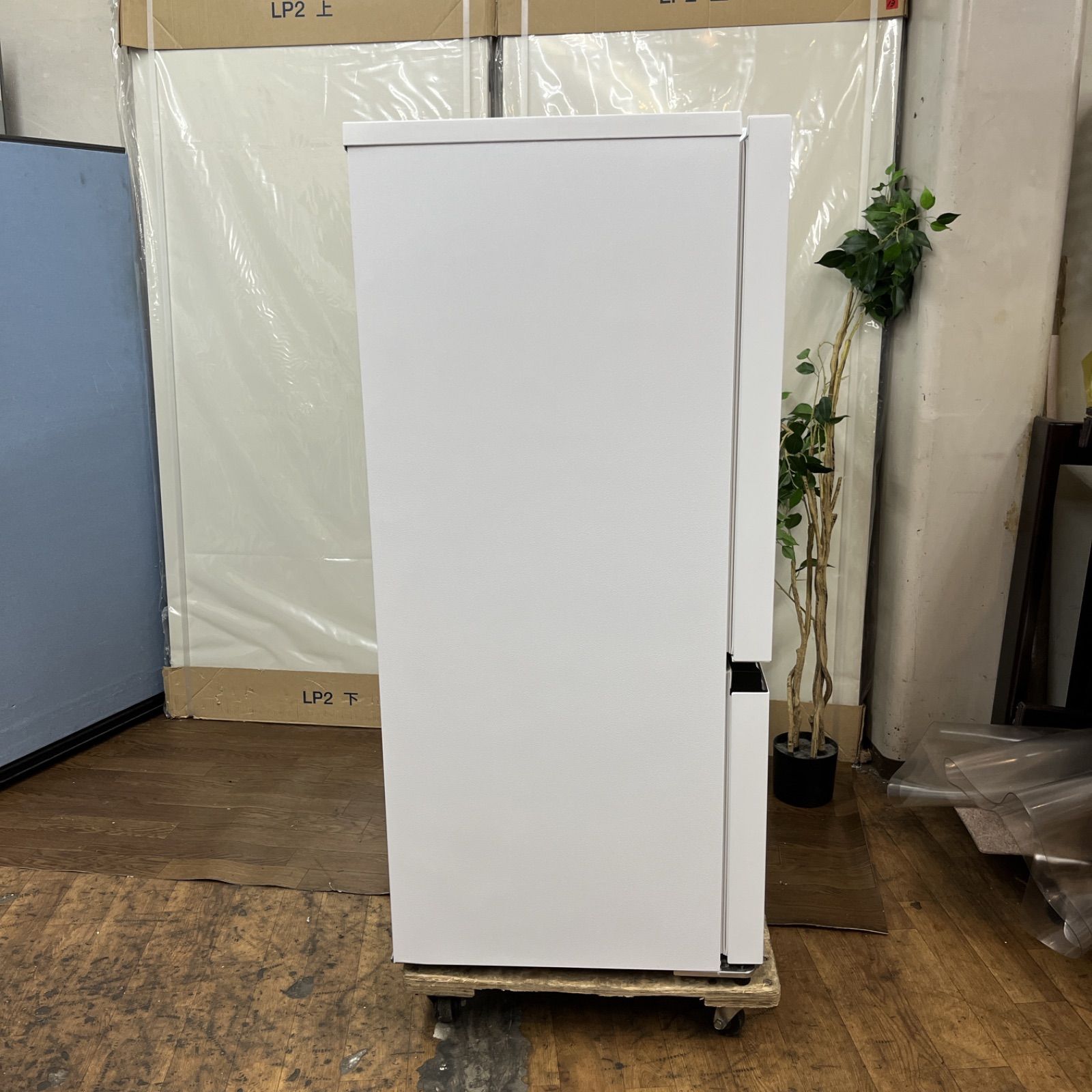 名古屋市近郊配送設置無料】J040 ⭐ 2023年製の高年式♪ Hisense