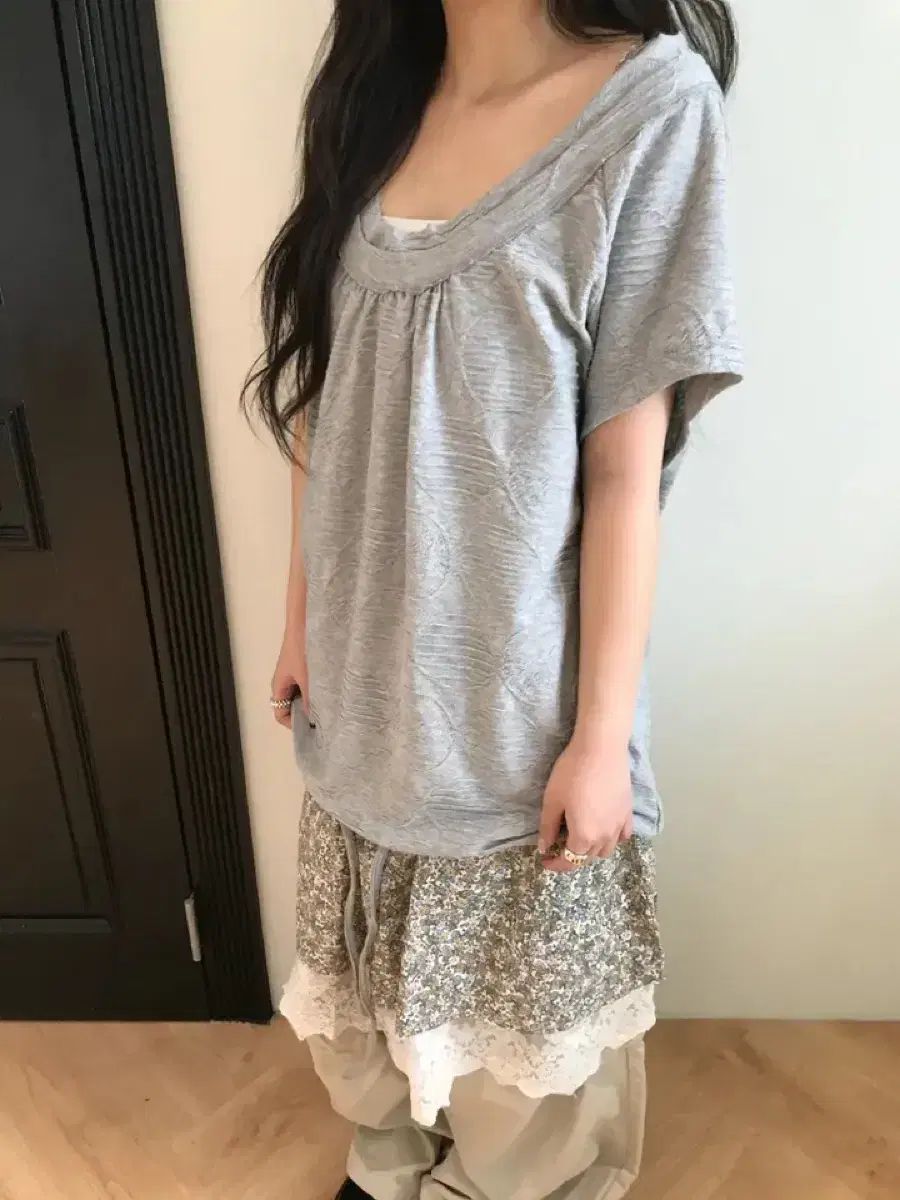 ルーズフィット Tシャツ ノースリーブ レイヤード まとめ