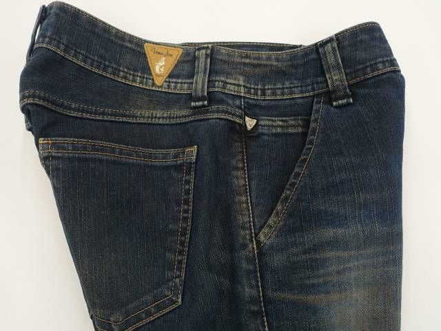https://assets.mercari-shops-static.com/-/large/plain/2JUMgrAiN3y9bZkYRBrthu.jpg@jpg