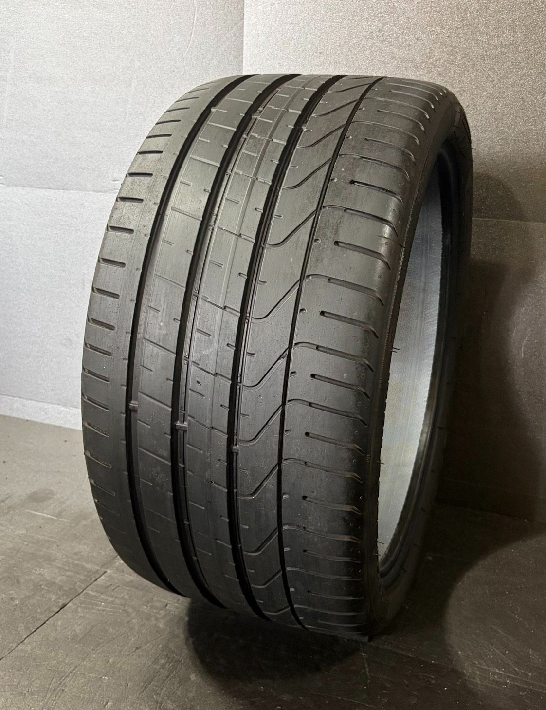 2023年製 約8.5分山 ピレリ　PIRELLI ピーゼロ　P ZERO N0 295/30R20 1本 h_2803