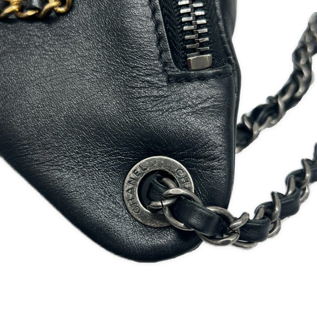 CHANEL シャネル ウエストバッグ ボディバック チェーン SIGNE ロゴ