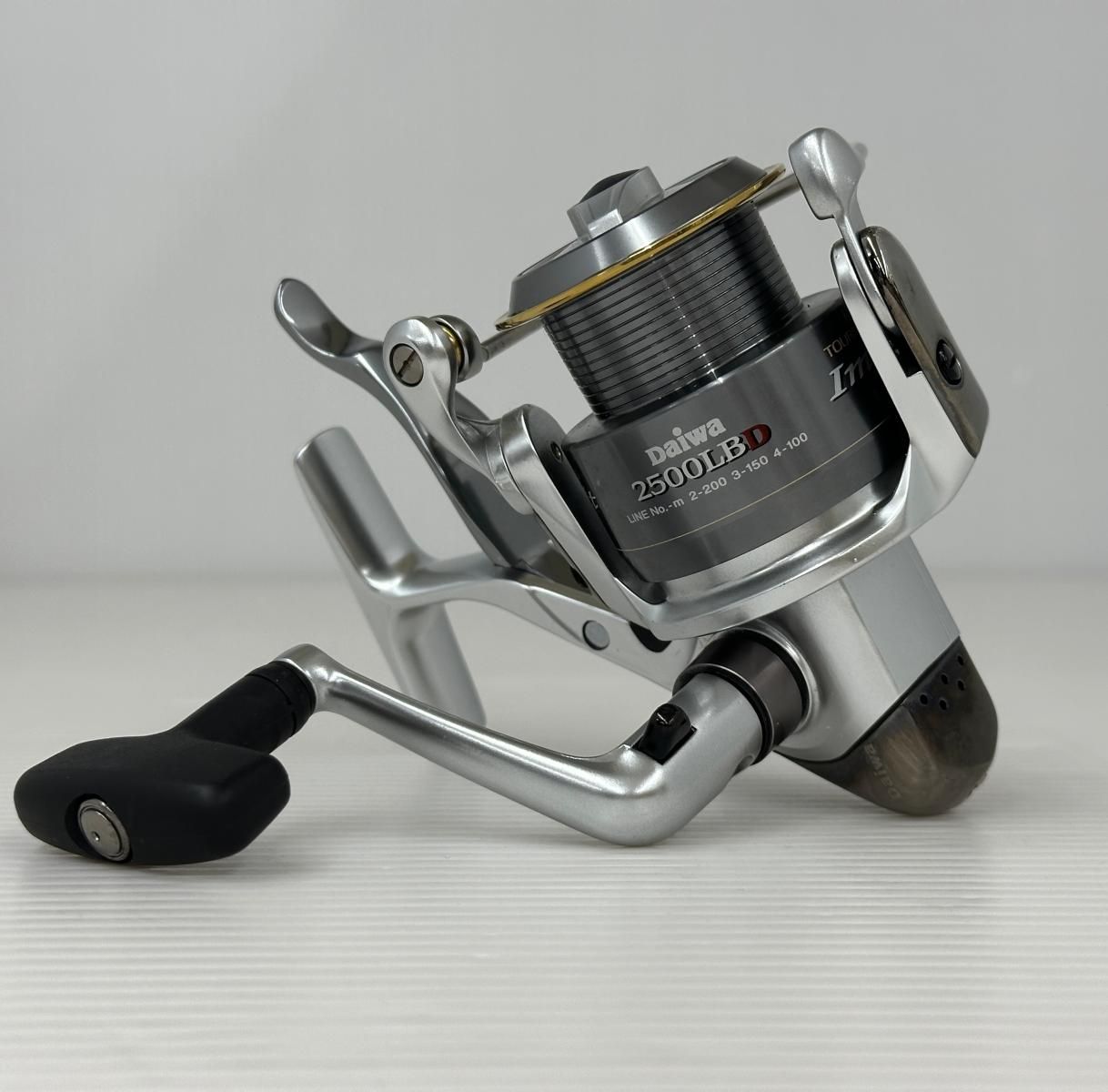 中古品】DAIWA ダイワ リール トーナメントISO インパルト2500LBD