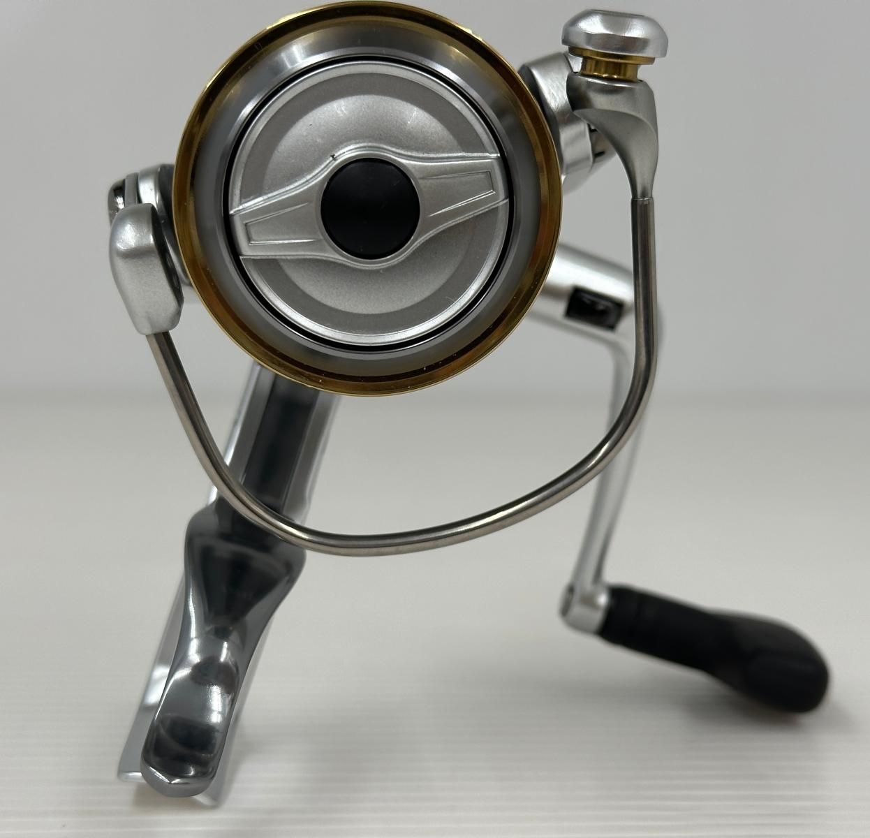 中古品】DAIWA ダイワ リール トーナメントISO インパルト2500LBD