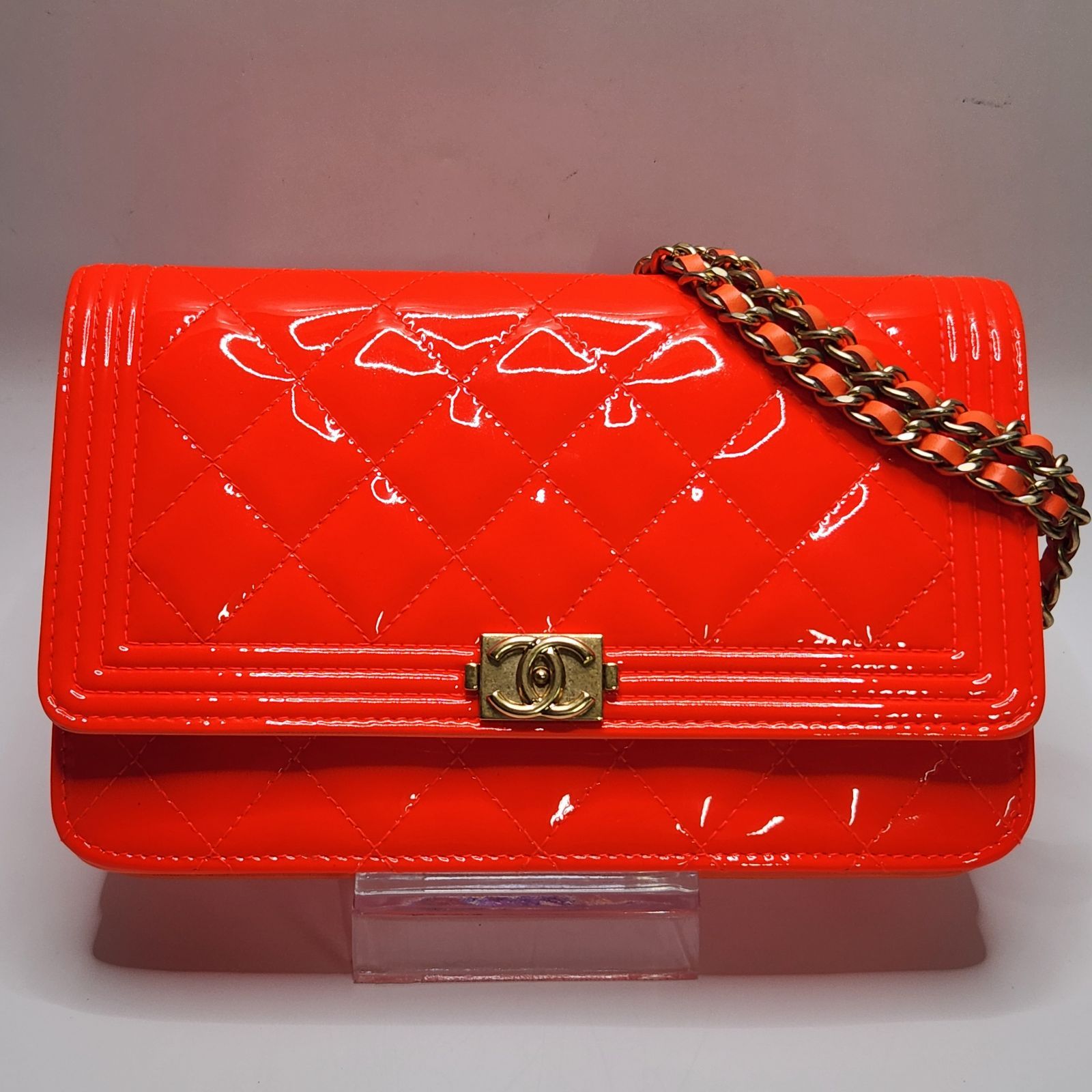 【正規保証】CHANEL　ボーイシャネル　チェーンショルダー　パテントレザー 100,000円