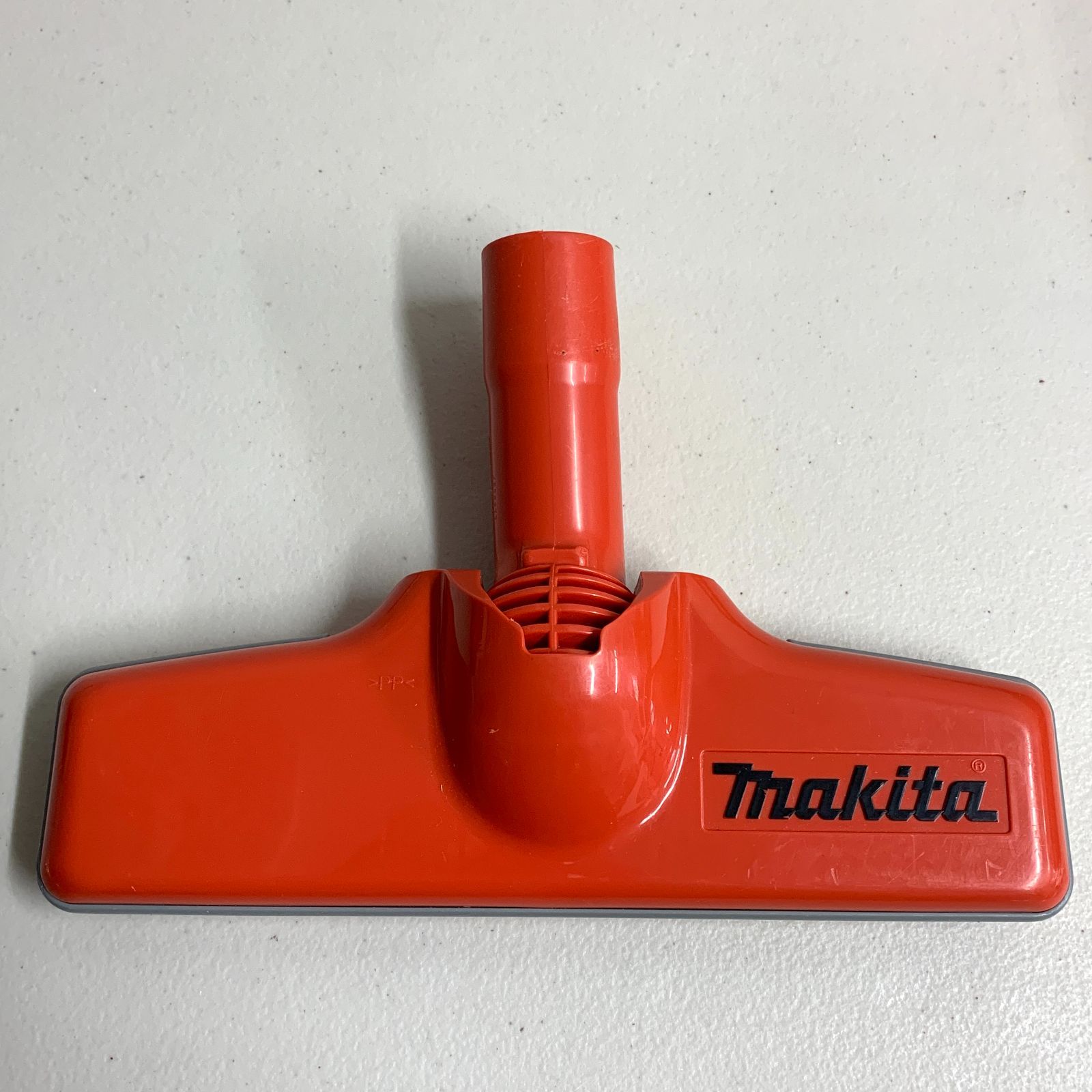 マキタ 充電式クリーナー CL113FD オレンジ makita 掃除機 マキタ 充電式 クリーナー CL113FD 紙パック式 makita 掃除機