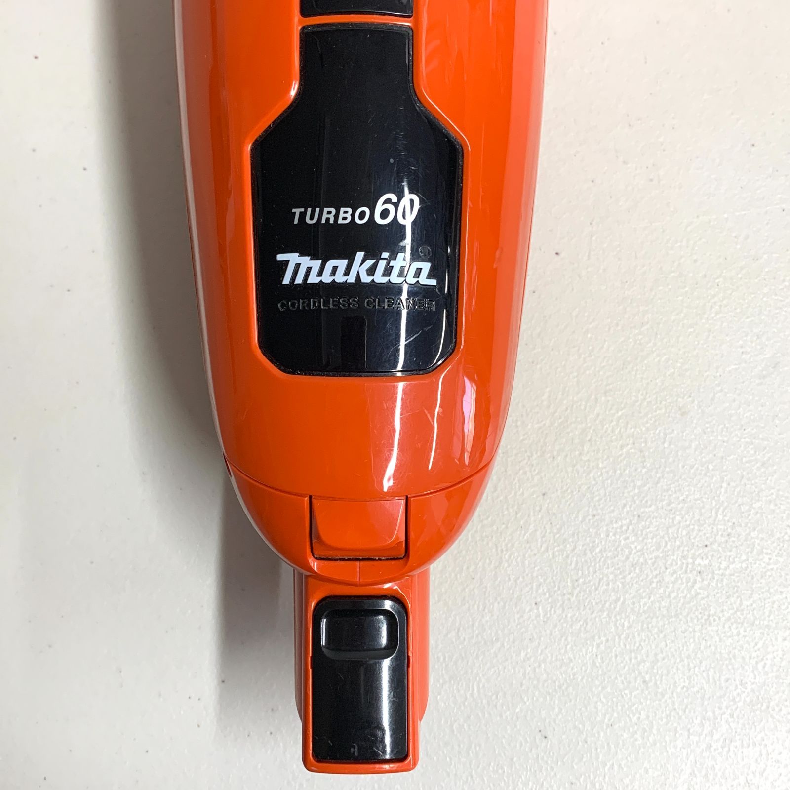 マキタ 充電式 クリーナー CL113FD 紙パック式 makita 掃除機