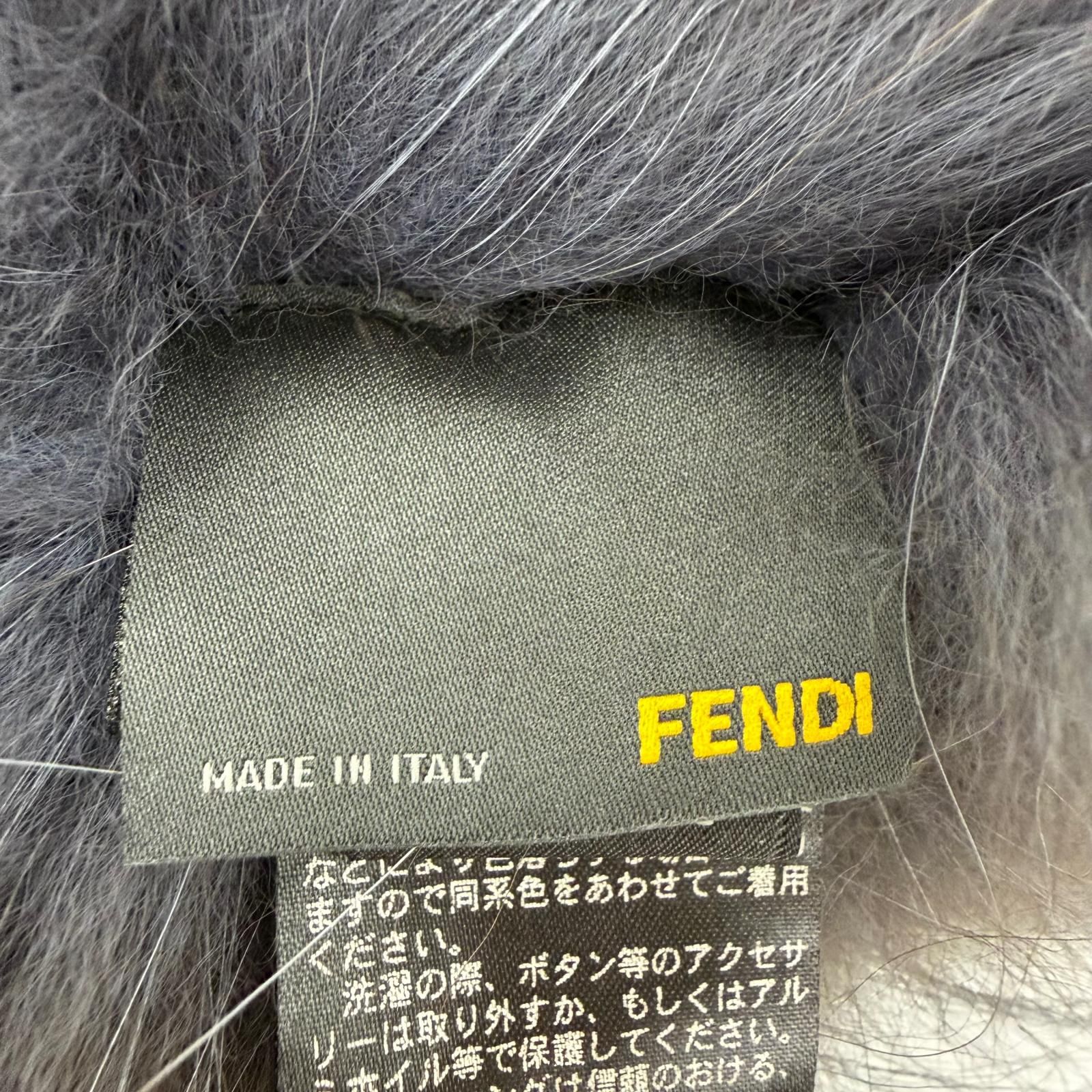 美品☆FENDI フェンディ フォックスファー ロゴ金具 レザー使い ティ
