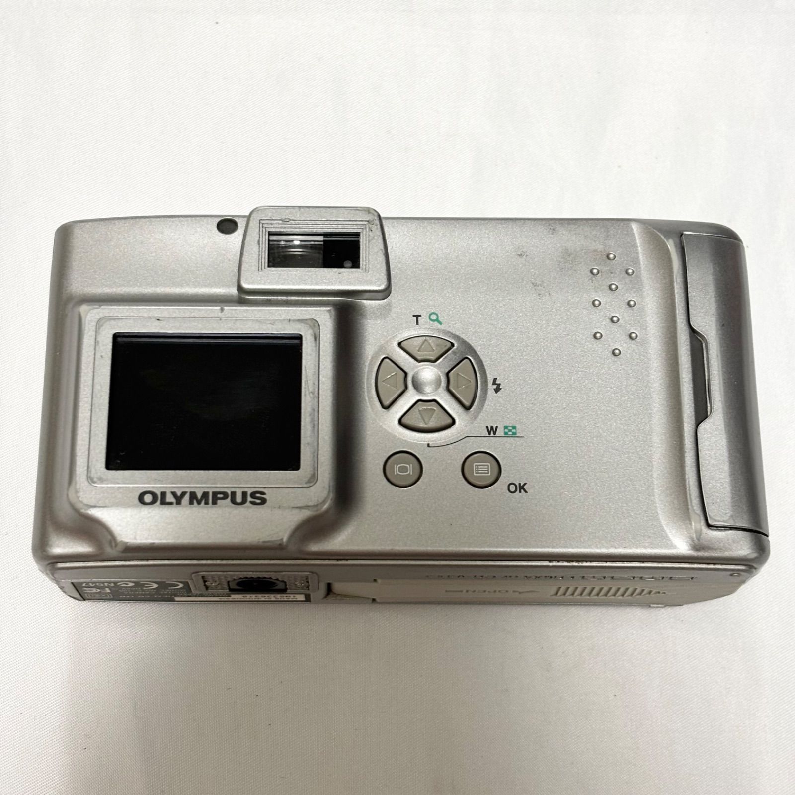 送料無料】OLYMPUS/オリンパス/C-100/シルバー/コンパクトデジタル