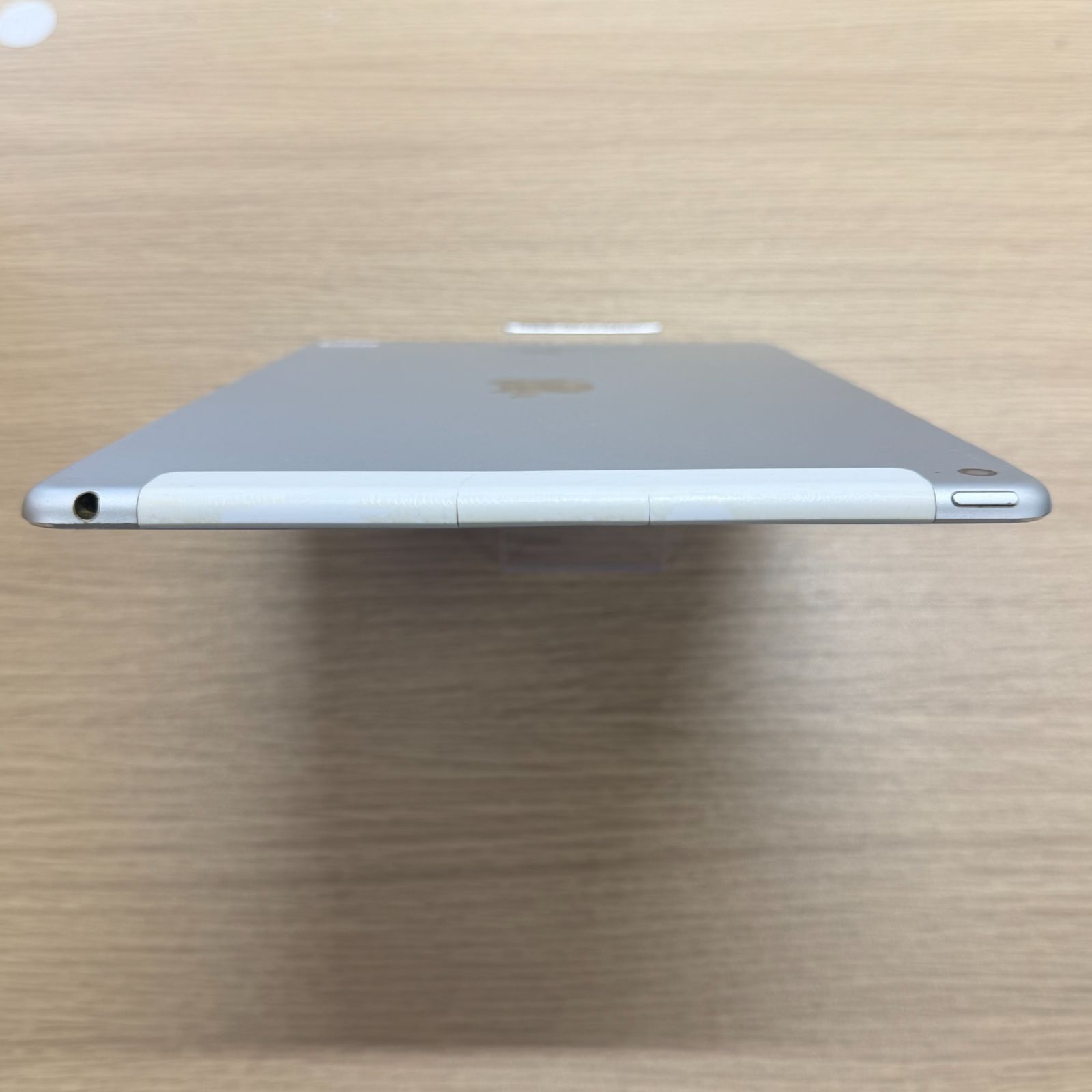 ジャンク】iPad Air2 本体 16GB シルバー SoftBank SIMロック - メルカリ