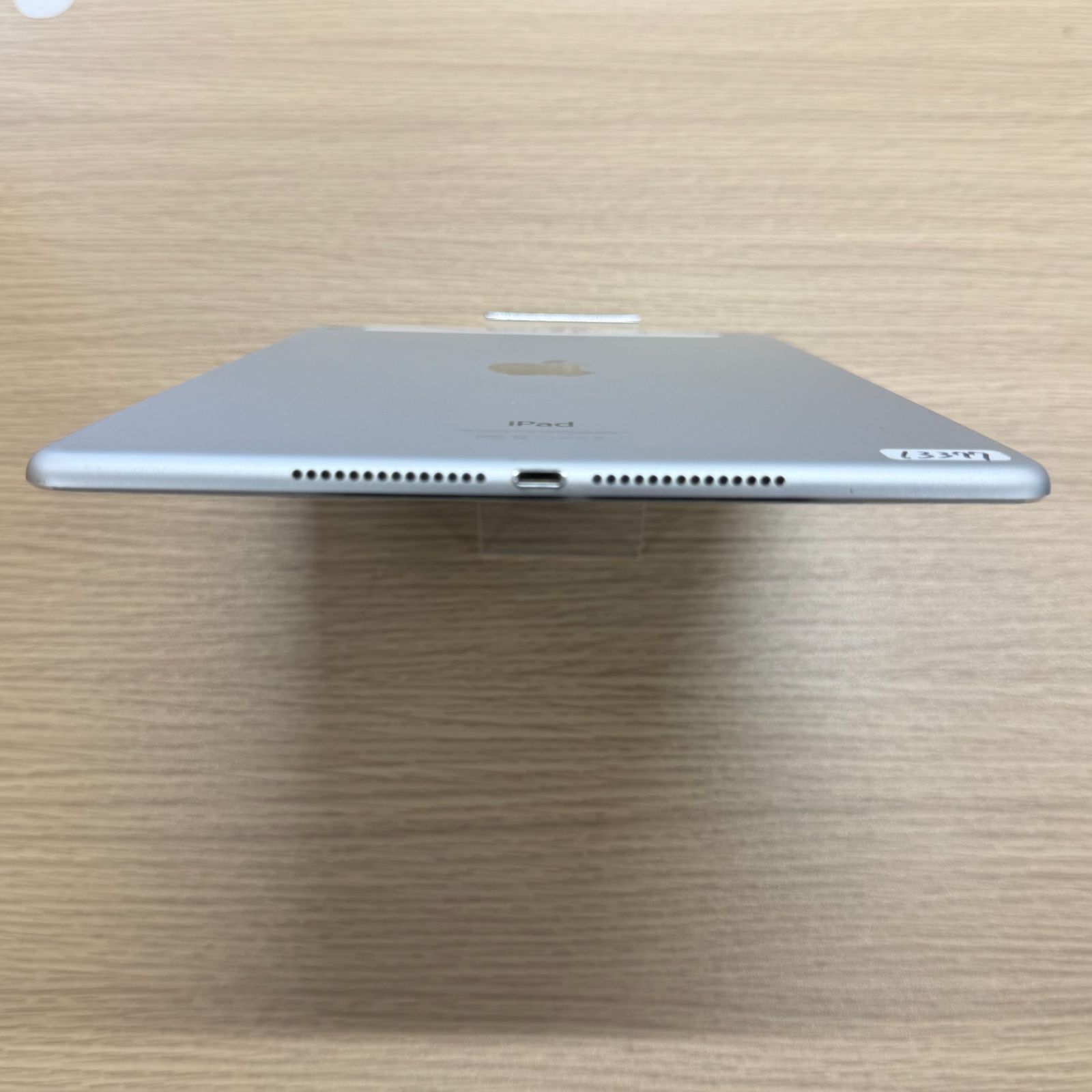 ジャンク】iPad Air2 本体 16GB シルバー SoftBank SIMロック - メルカリ