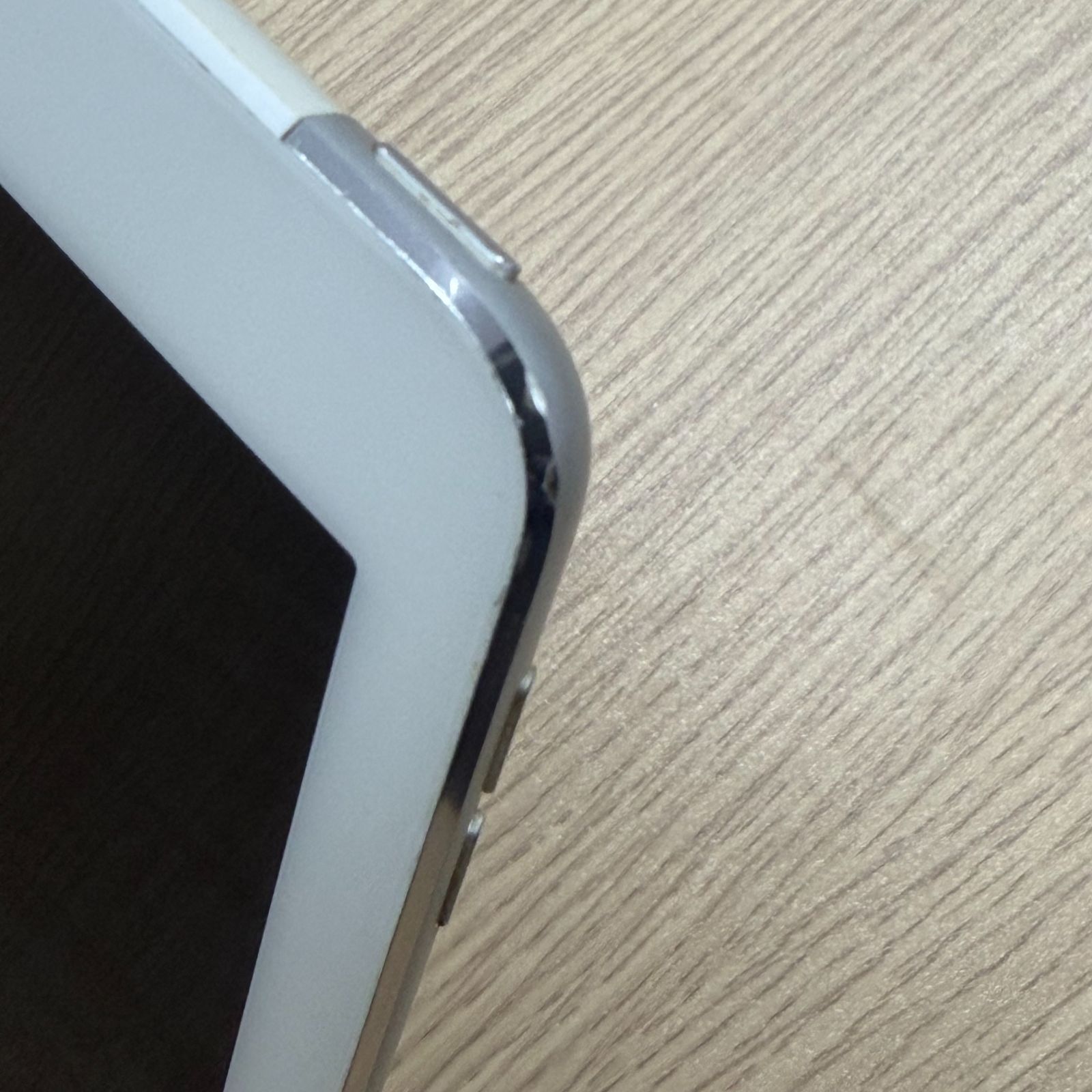 ジャンク】iPad Air2 本体 16GB シルバー SoftBank SIMロック - メルカリ