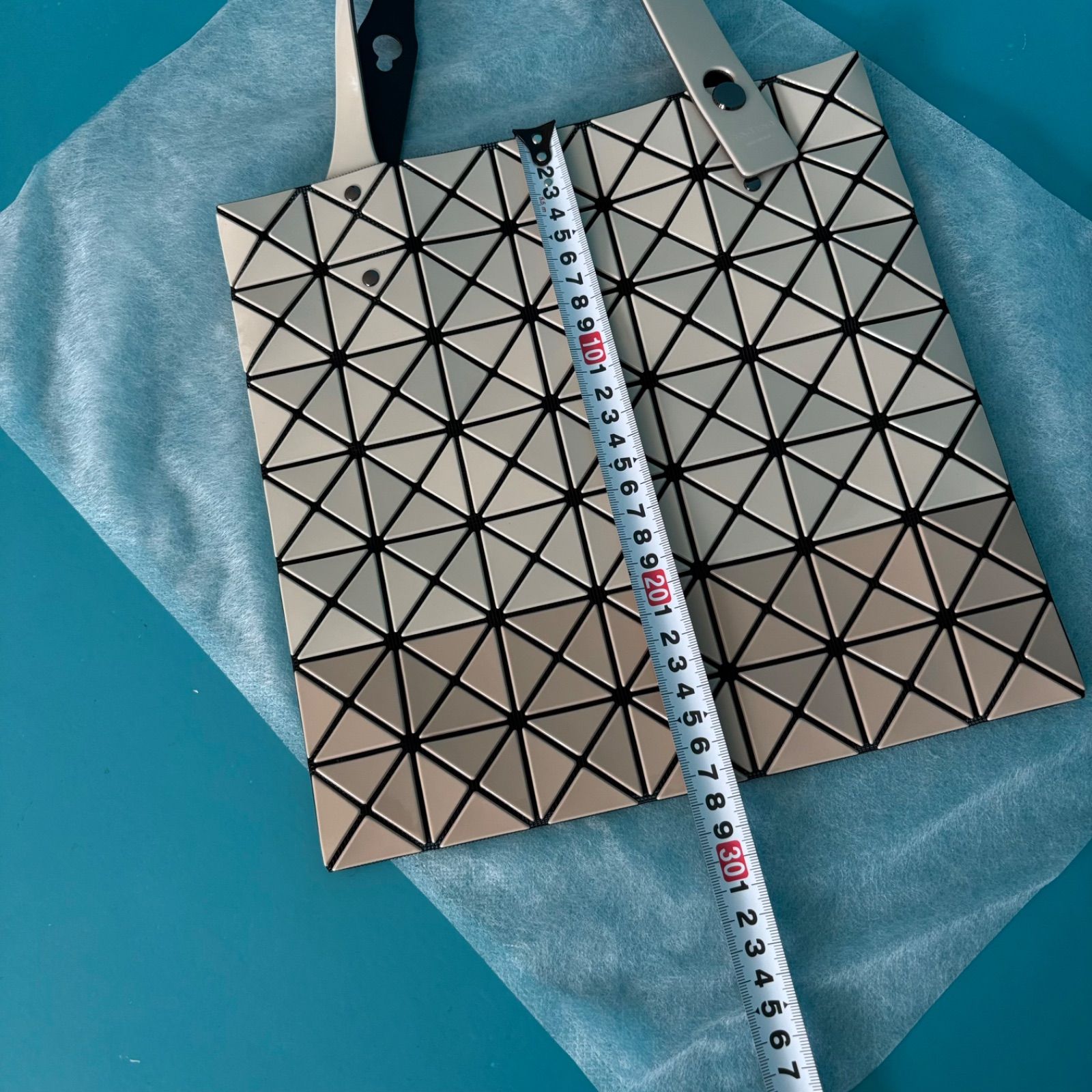 259 BAOBAO ISSEY MIYAKE バオバオ イッセイミヤケ プリズム バイカラー ハンドバッグ ベージュ　モカ