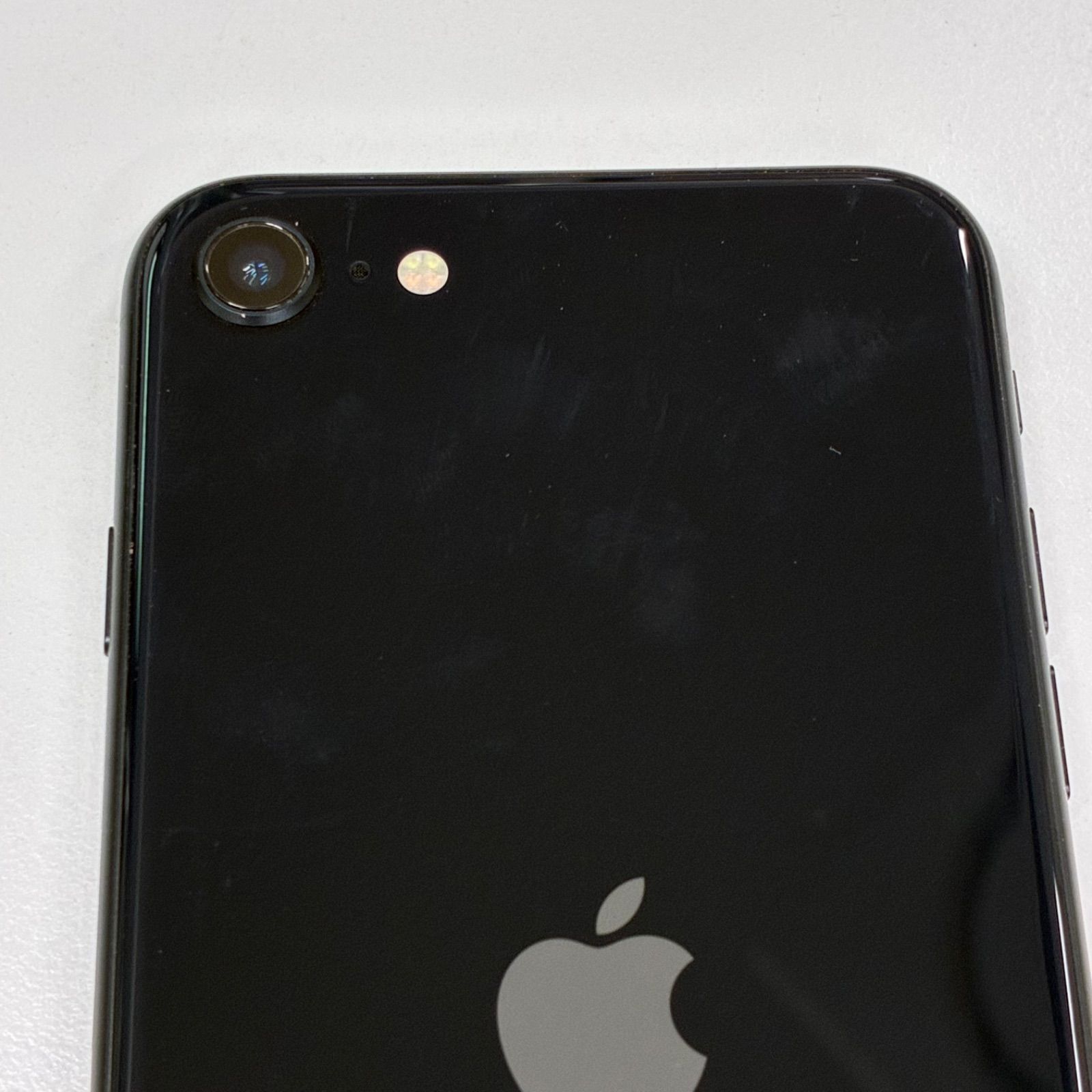 iPhone SE（第3世代）64GB ミッドナイト画面割れ - メルカリ