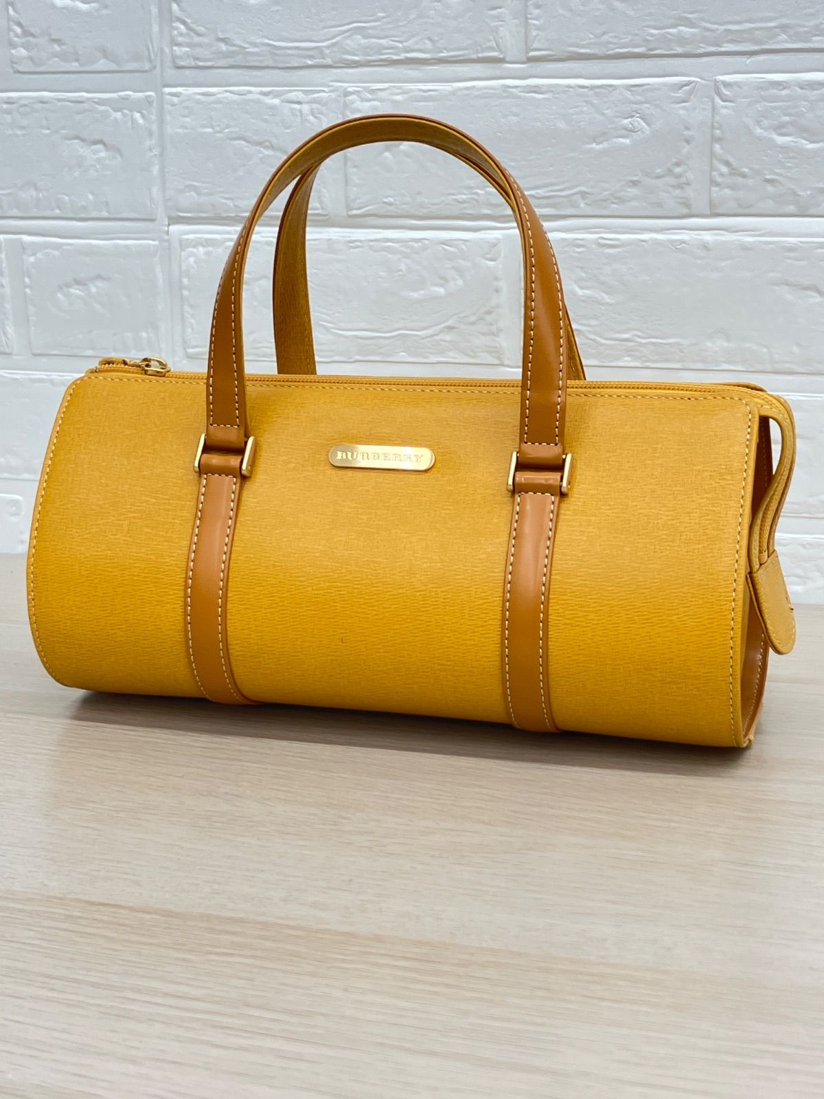 【美品】BURBERRY バーバリー レザー バンドバッグ トートバッグ 筒形 No.7237