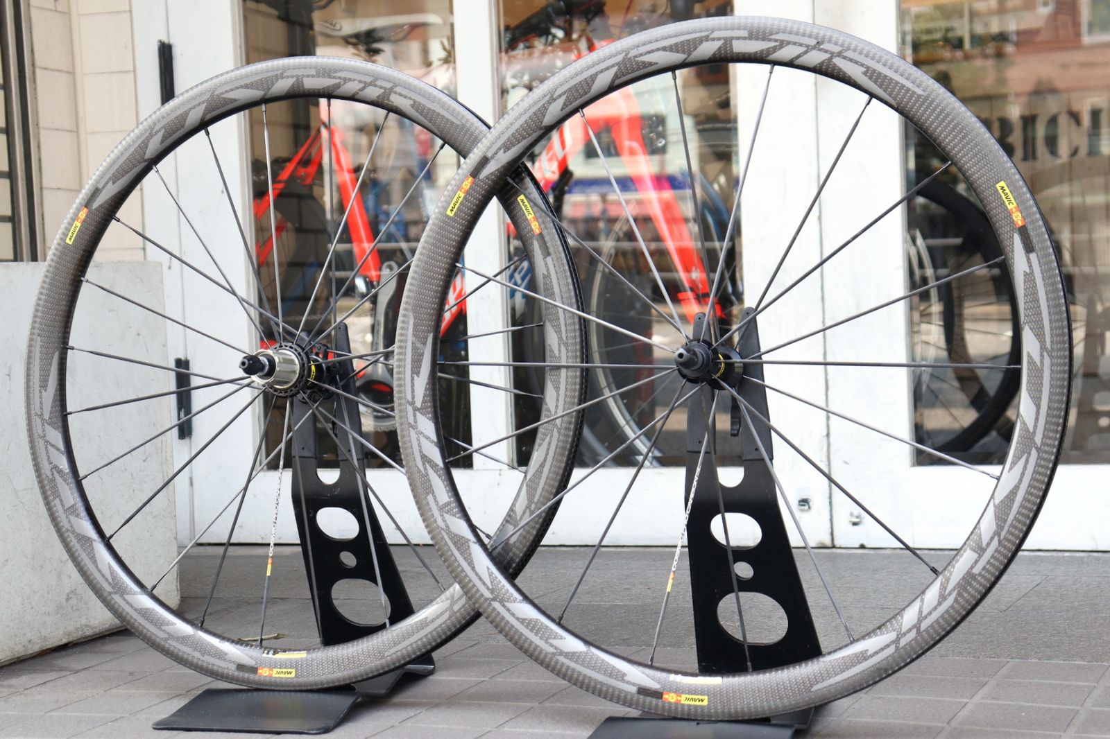 マヴィック MAVIC コスミック COSMIC PRO CARBON SL SSC カーボン