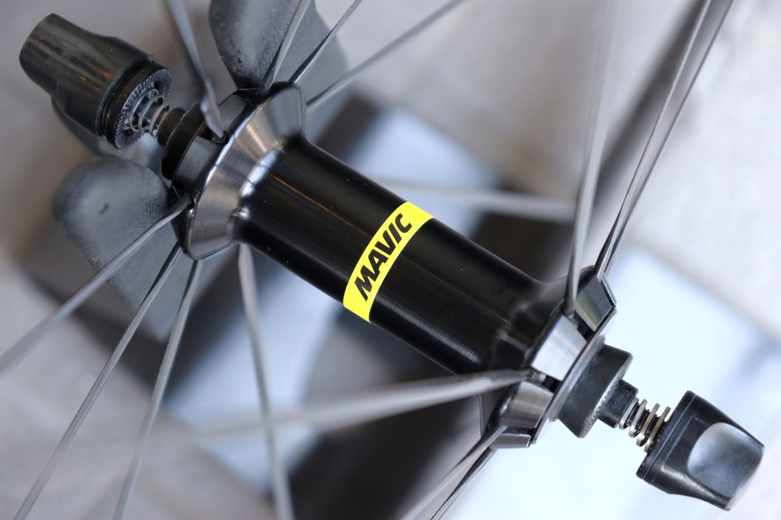マヴィック MAVIC コスミック COSMIC PRO CARBON SL SSC カーボン