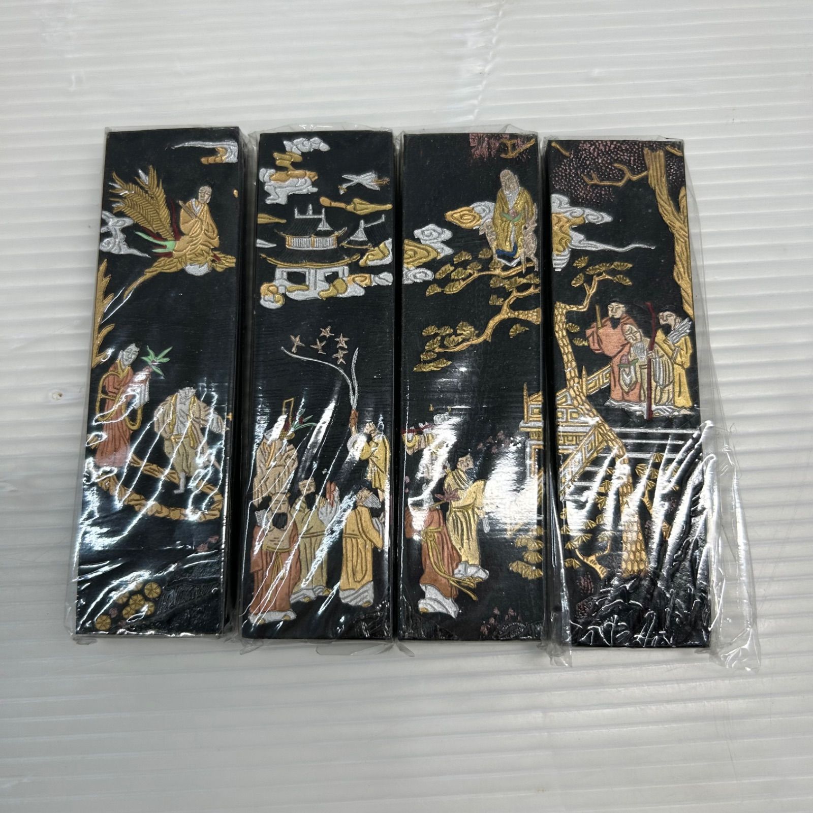 ☆新品 未使用 中国古墨 絵墨 4点 ☆彩絵仙人図 文房四宝 書道具 箱付
