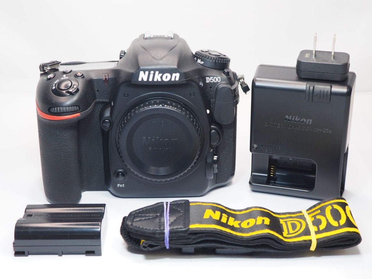 送料無料 Nikon D500 ボディー ニコン [管NI9480 【 カメラの多成堂 】