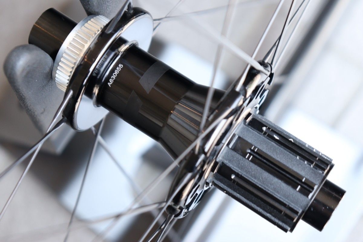 ジャイアント GIANT SLR1 42 DISC シマノ 11S/12S カーボン