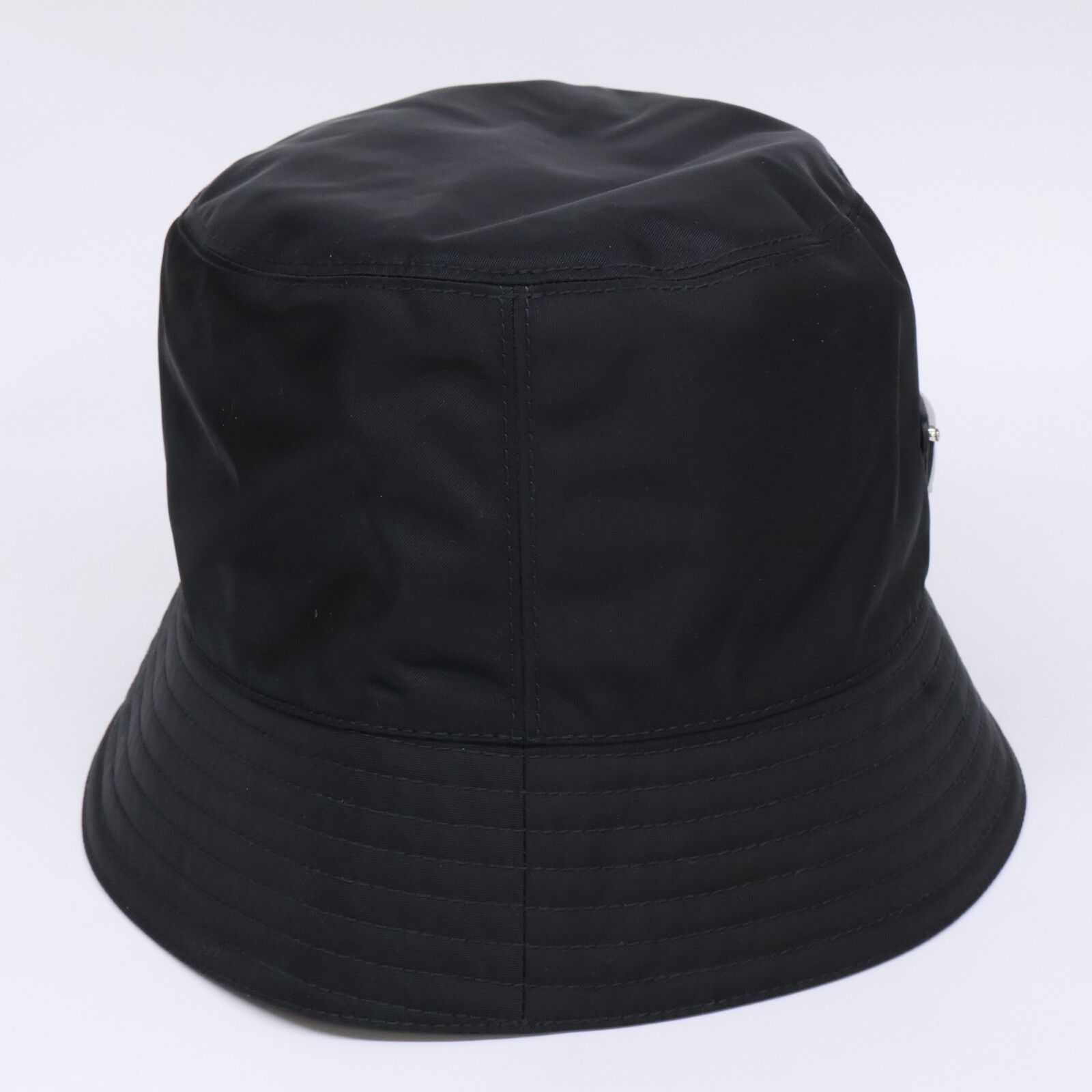 PRADA プラダ 【美品】2HC137 2DMI Re-Nylon トライアングルプレート