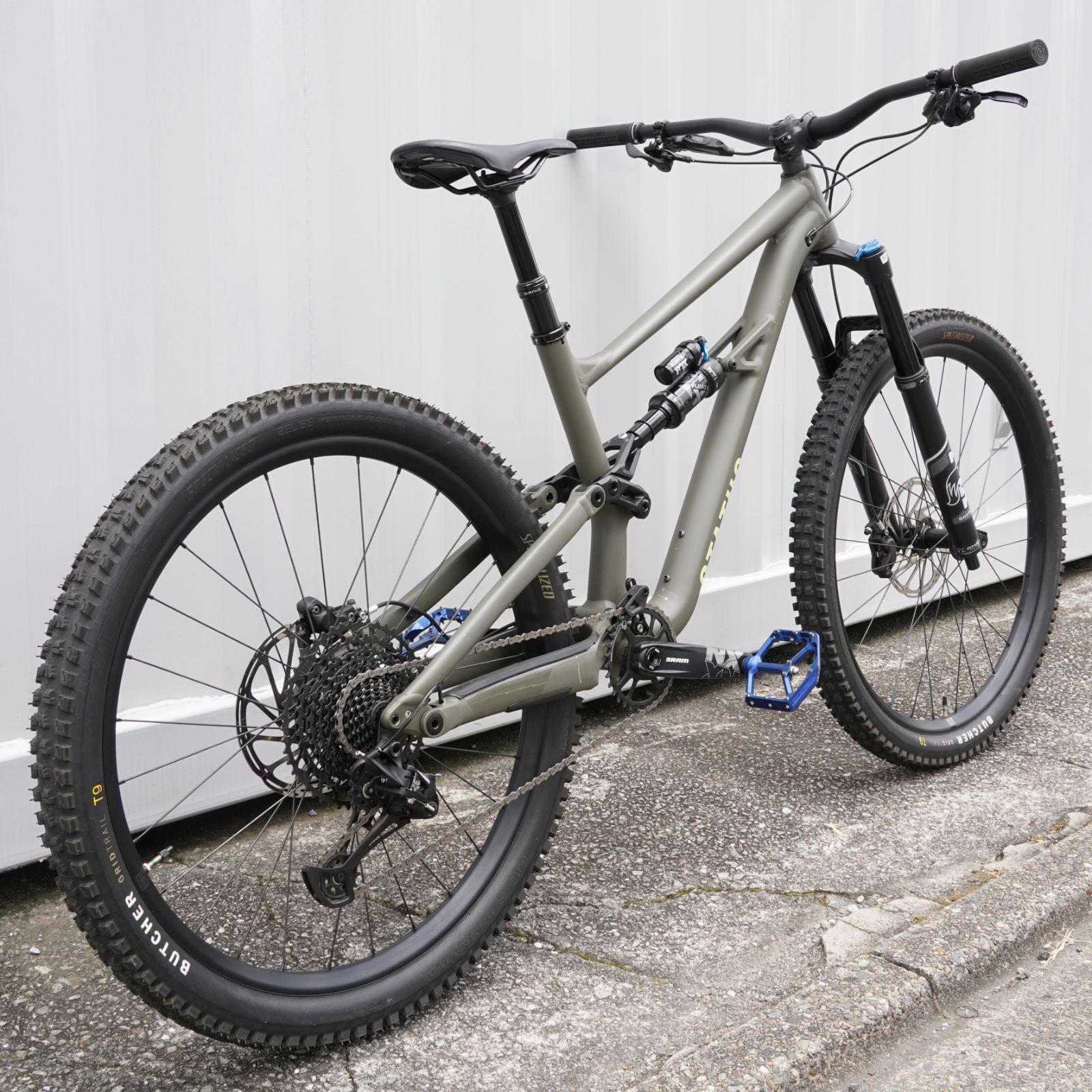 SPECIALIZED STATUS 140 2022 S3 フルサスMTB FOX SRAM NX EAGLE
