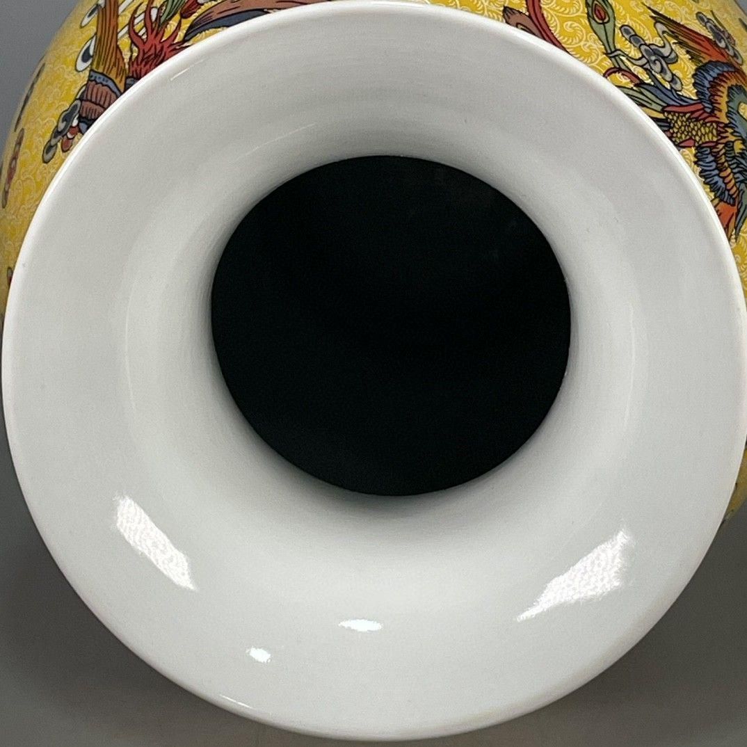 大清雍正黄釉五彩龍紋賞瓶 景徳鎮 陶磁器 装飾品 現代工芸品美術品 置物