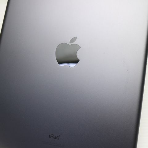 超美品 iPad7 第7世代 wi-fiモデル 32GB スペースグレイ 本体 土日祝