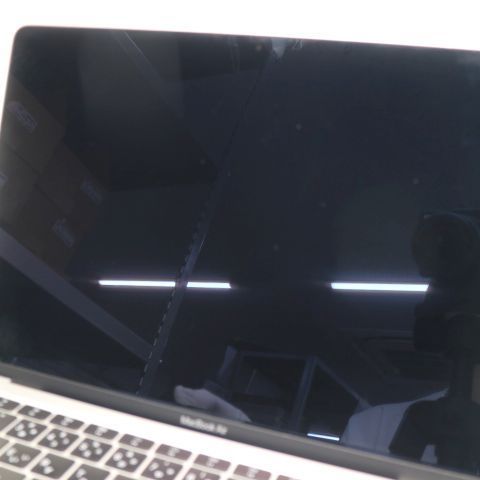 美品 MacBook Air 2020 13インチ Core i3 8GB SSD 256GB ノート