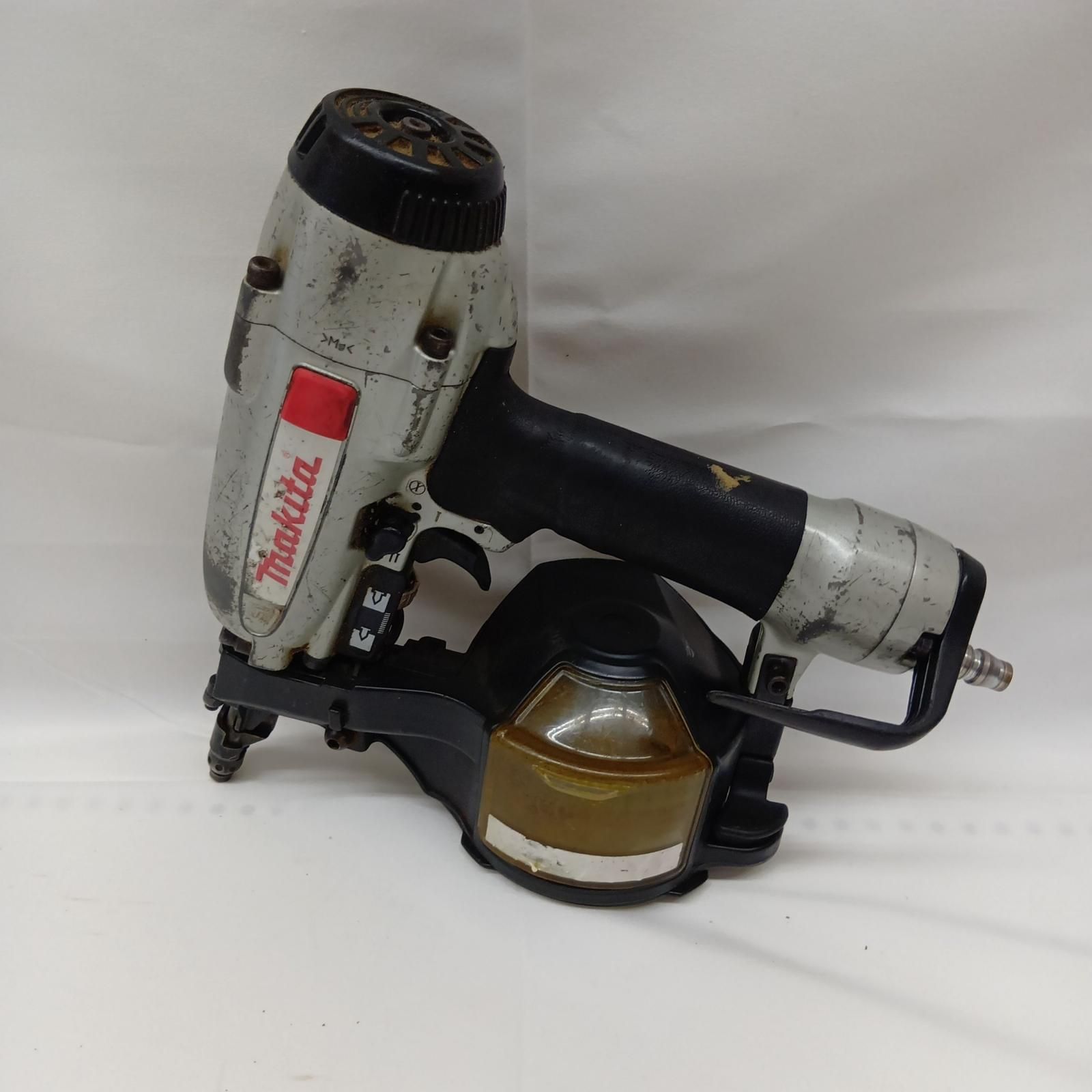 MAKITA マキタ AN514 50㎜ 常圧/一般圧 エア 釘打機 本体のみ