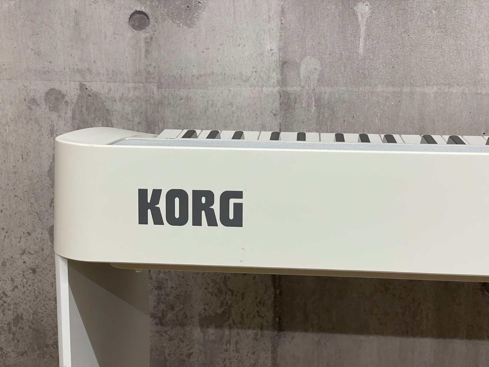 H-07039 KORG コルグ B1 2017年製 電子ピアノ 88鍵 チェア スタンド