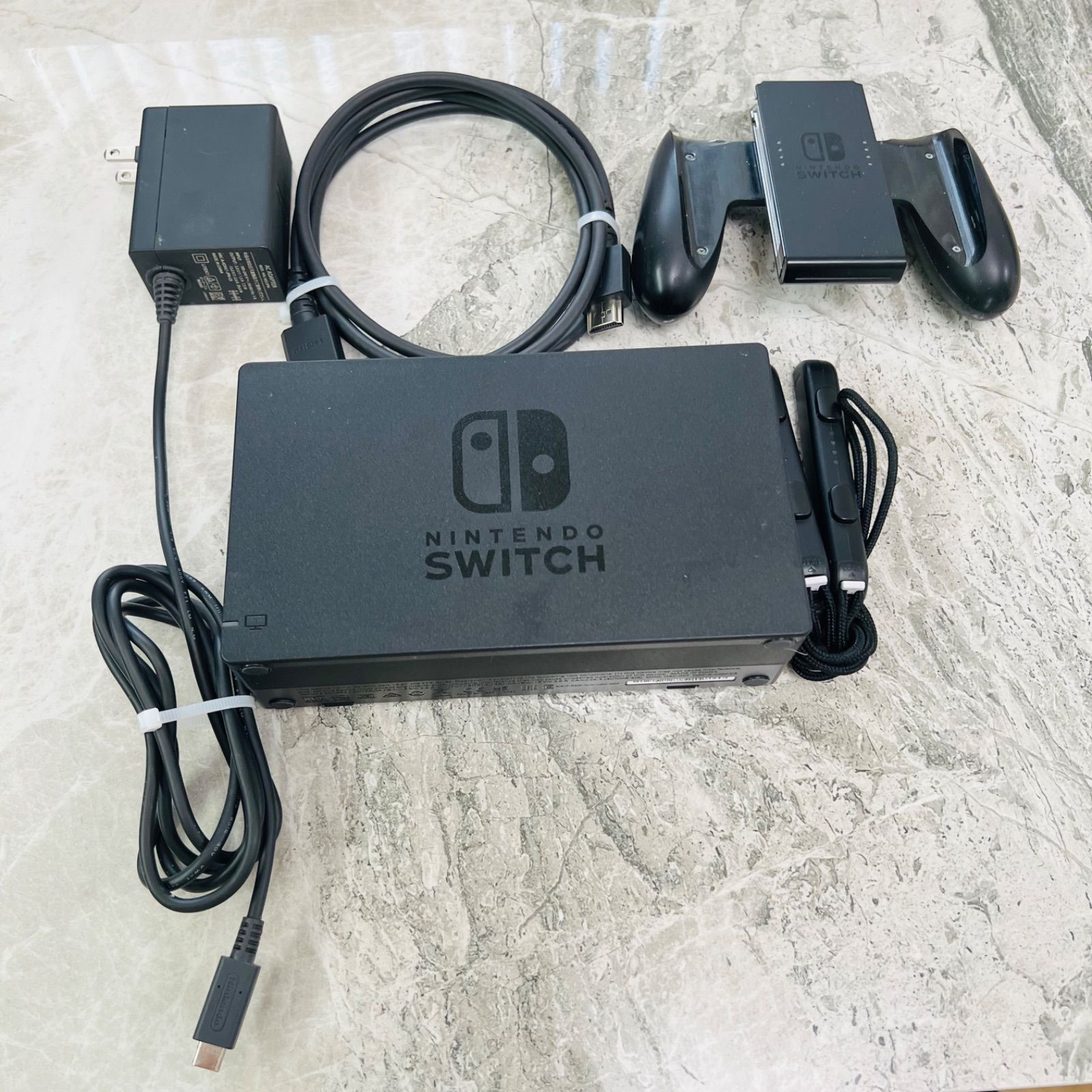 完動品】Nintendo Switch スイッチ 本体 バッテリー強化版 2022年製 箱