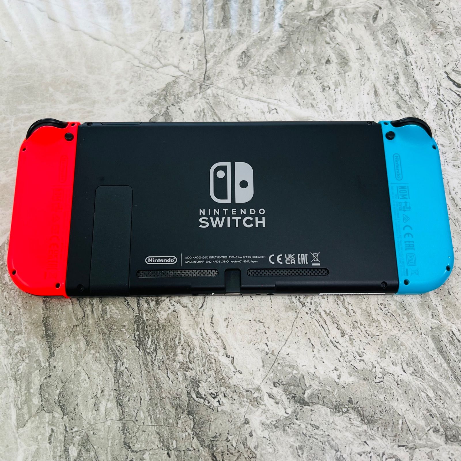 完動品】Nintendo Switch スイッチ 本体 バッテリー強化版 2022年製 箱