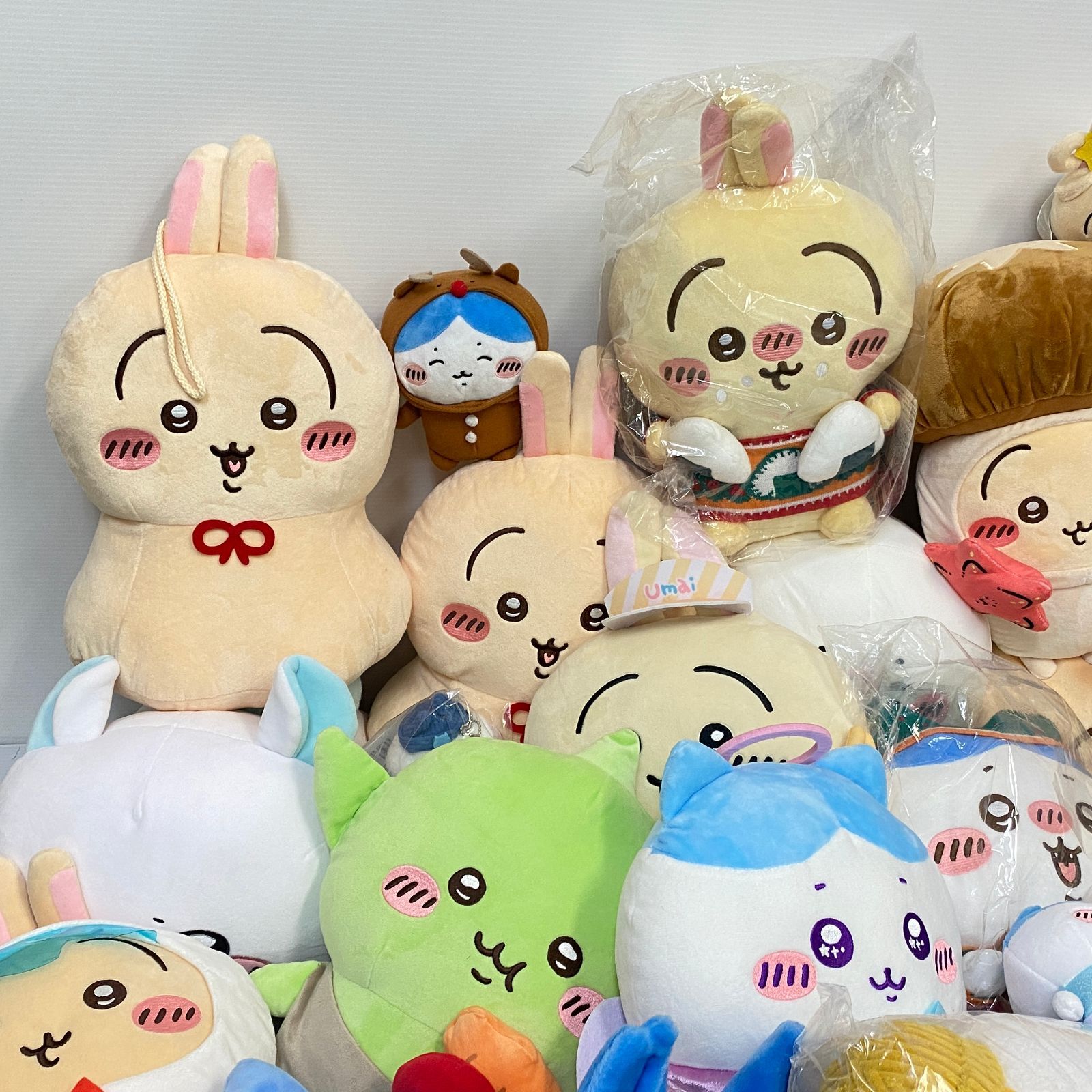 △【2個口発送】 ちいかわ グッズ 大量 まとめ ぬいぐるみ 他 ※汚れ