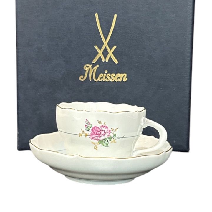 MEISSEN マイセン ピンクローズ 薔薇 手描き 金彩 ティーカップ&ソーサー 箱付き K-39